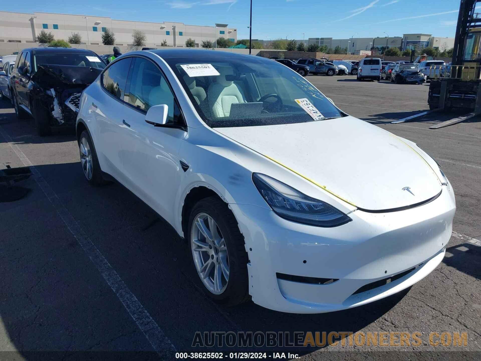 5YJYGDEE7MF096470 TESLA MODEL Y 2021