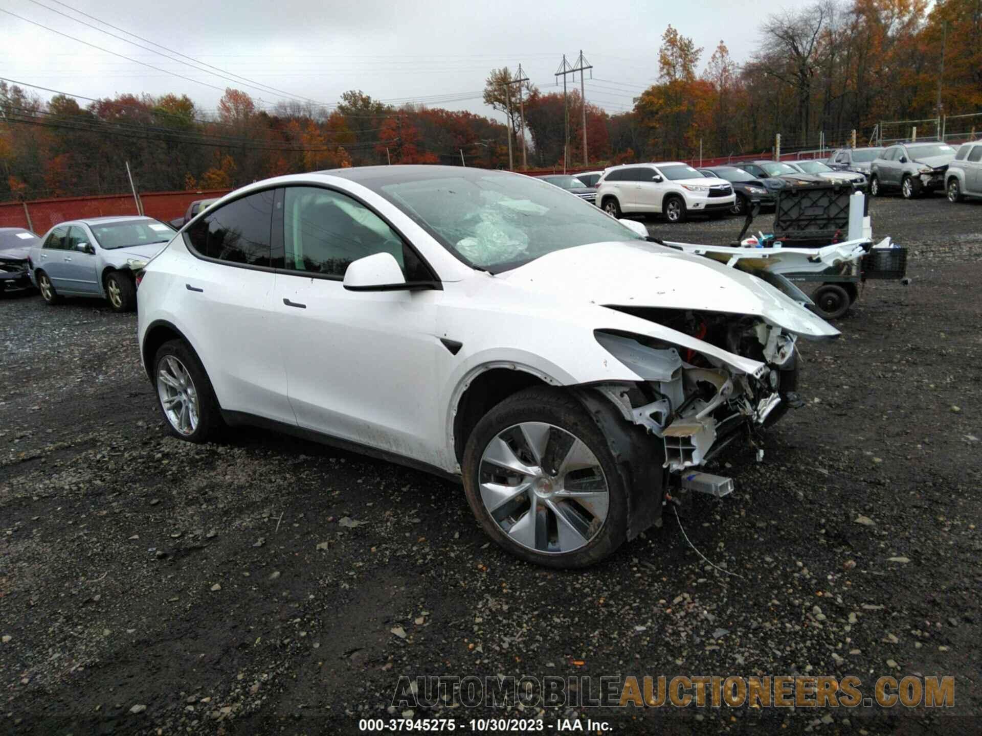 5YJYGDEE7MF114255 TESLA MODEL Y 2021