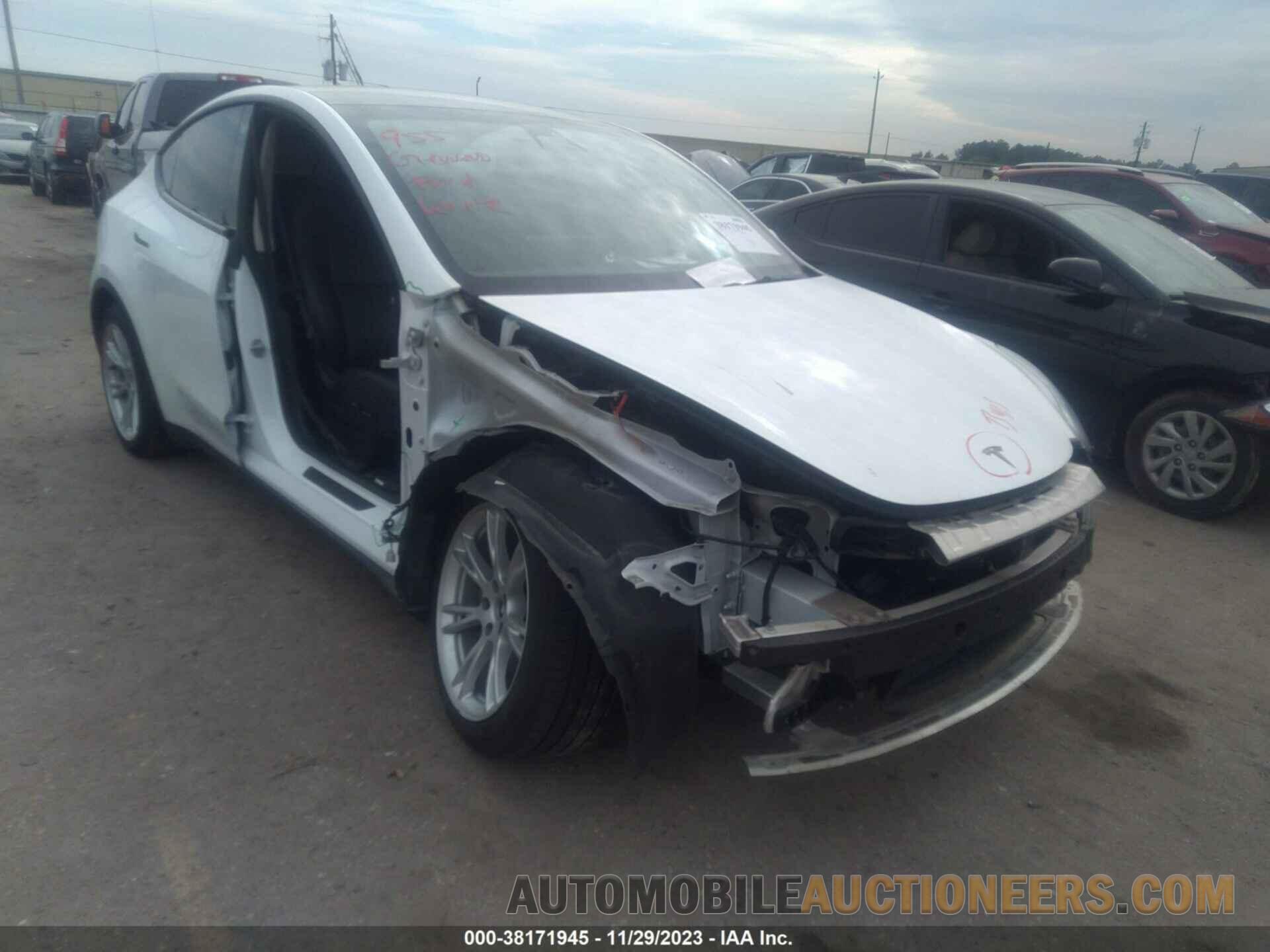 5YJYGDEE7MF118984 TESLA MODEL Y 2021