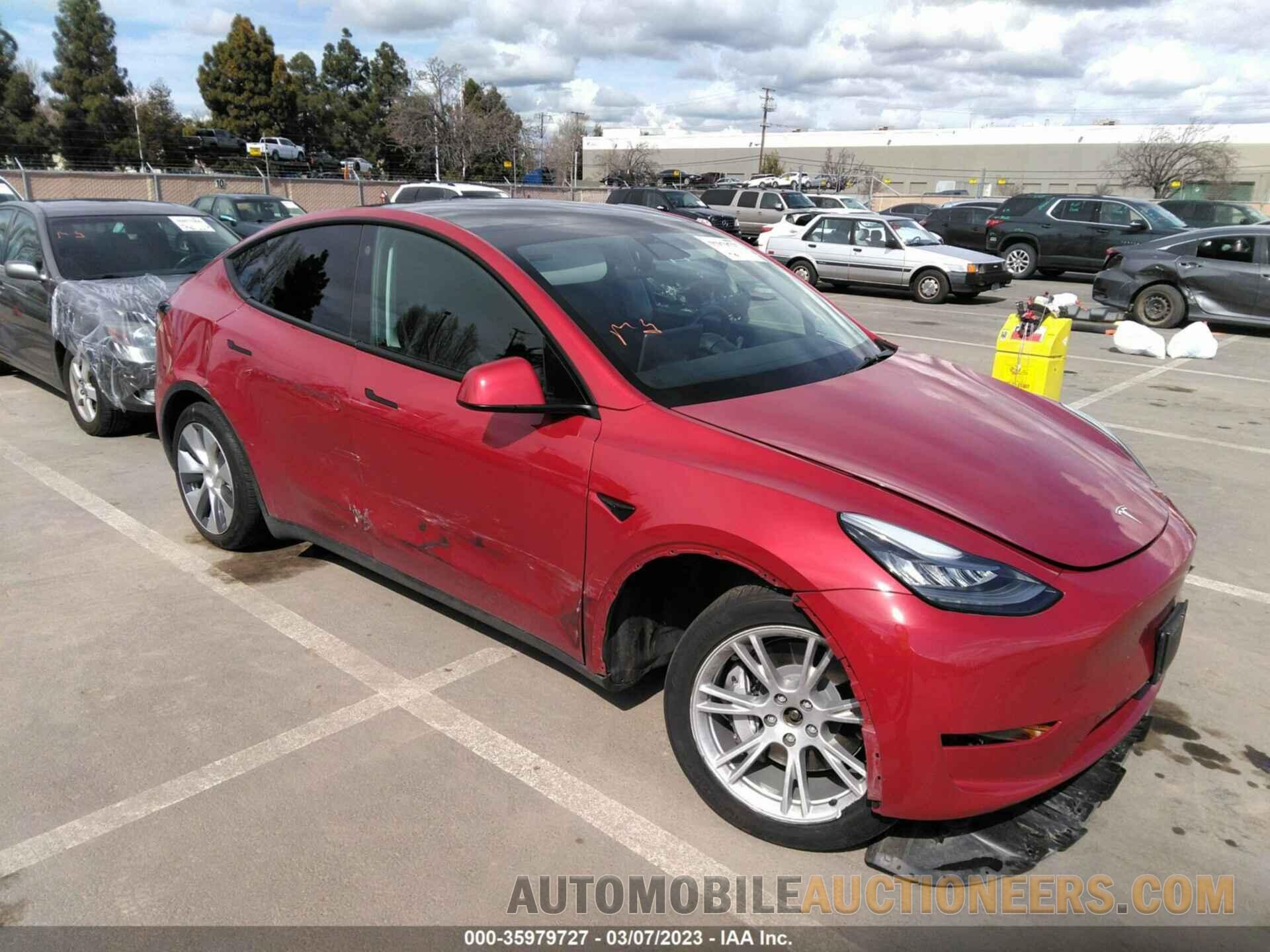 5YJYGDEE7MF152570 TESLA MODEL Y 2021