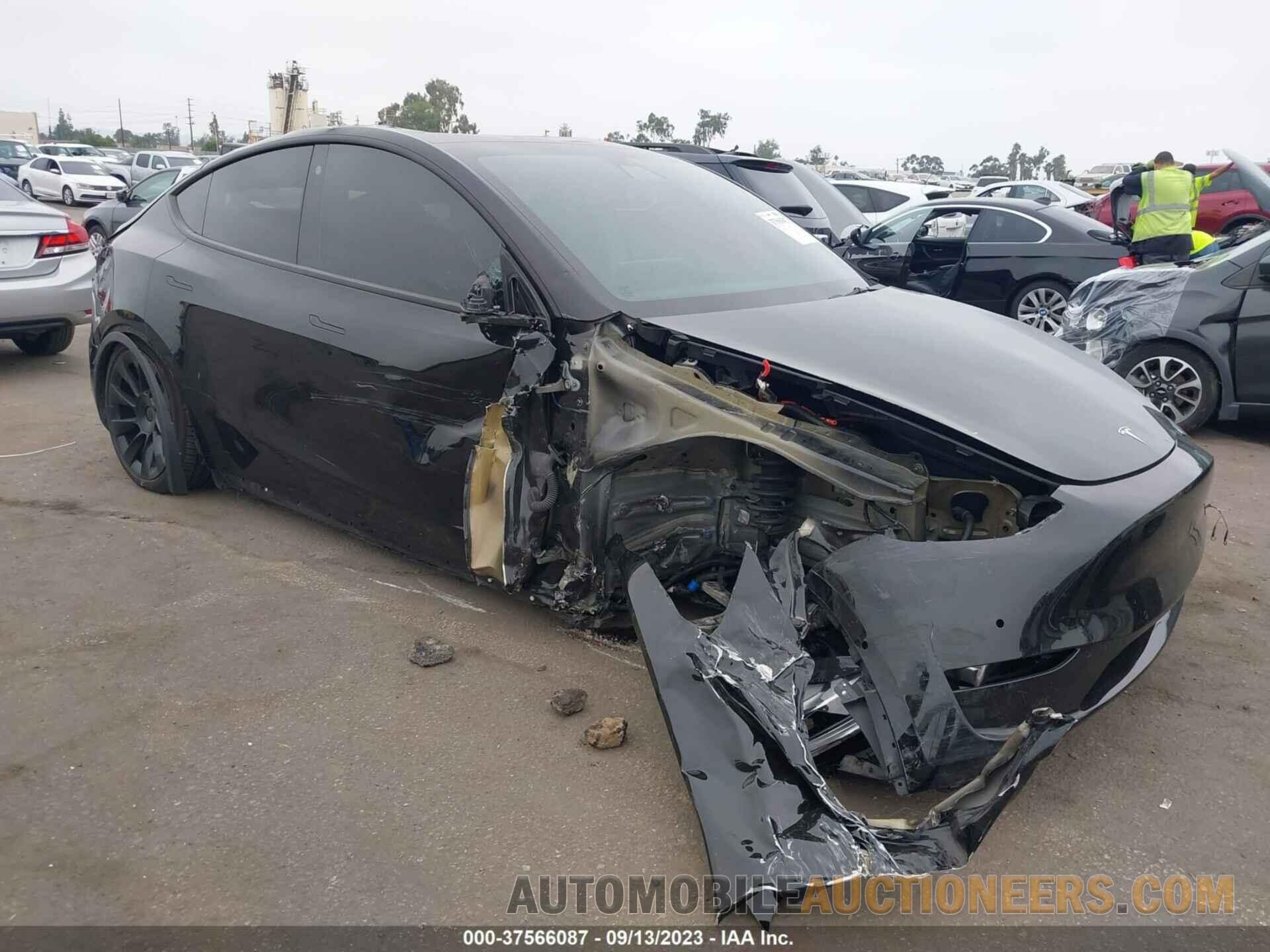 5YJYGDEE7MF180708 TESLA MODEL Y 2021