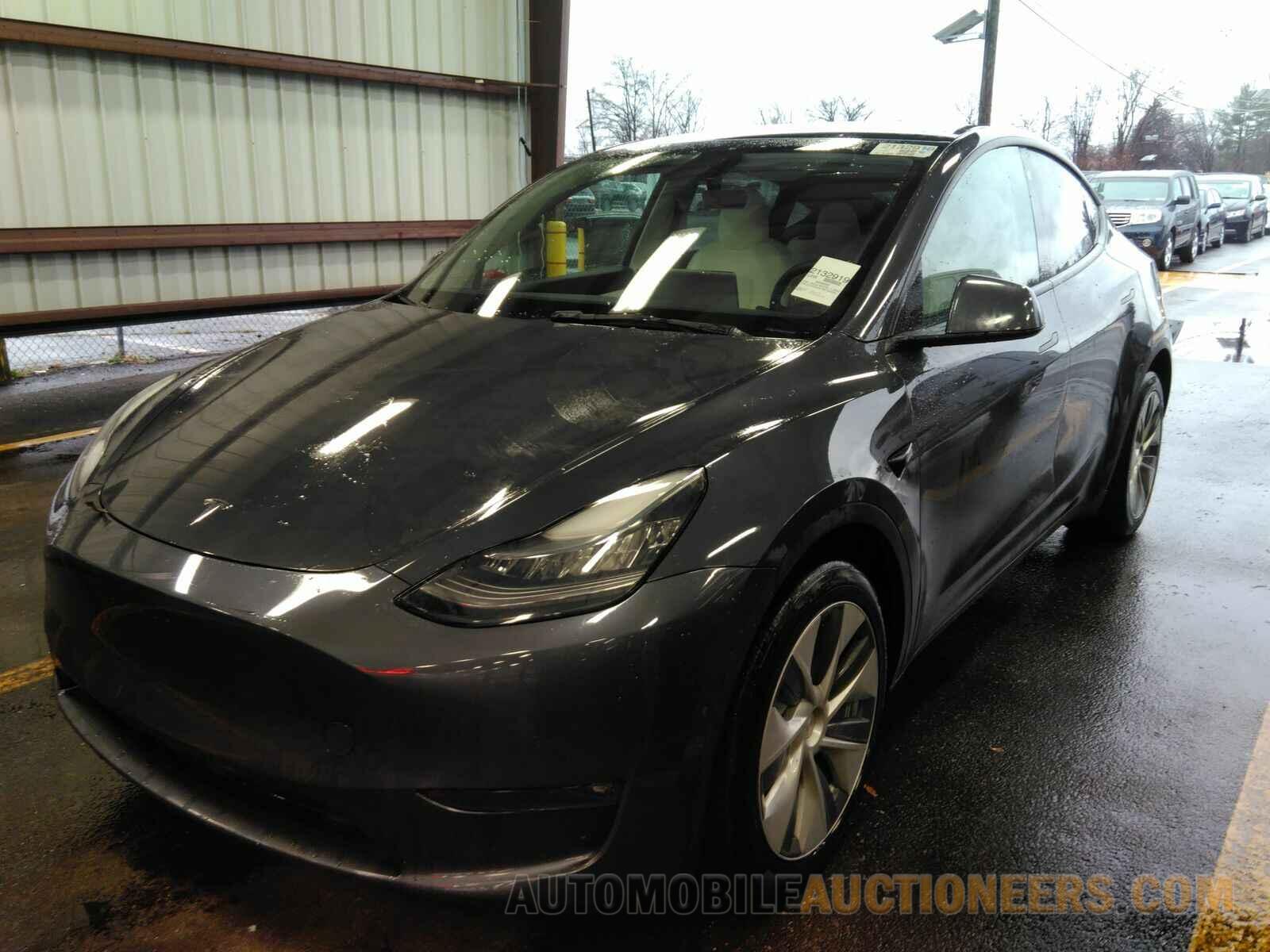 5YJYGDEE7MF183530 Tesla Mo 2021