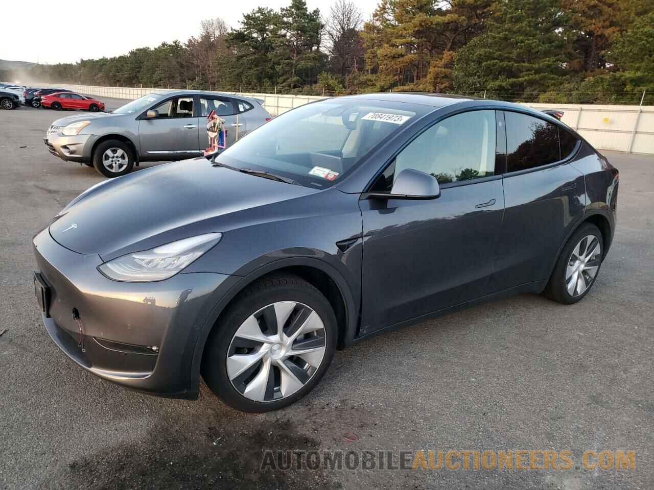 5YJYGDEE7MF183947 TESLA MODEL Y 2021