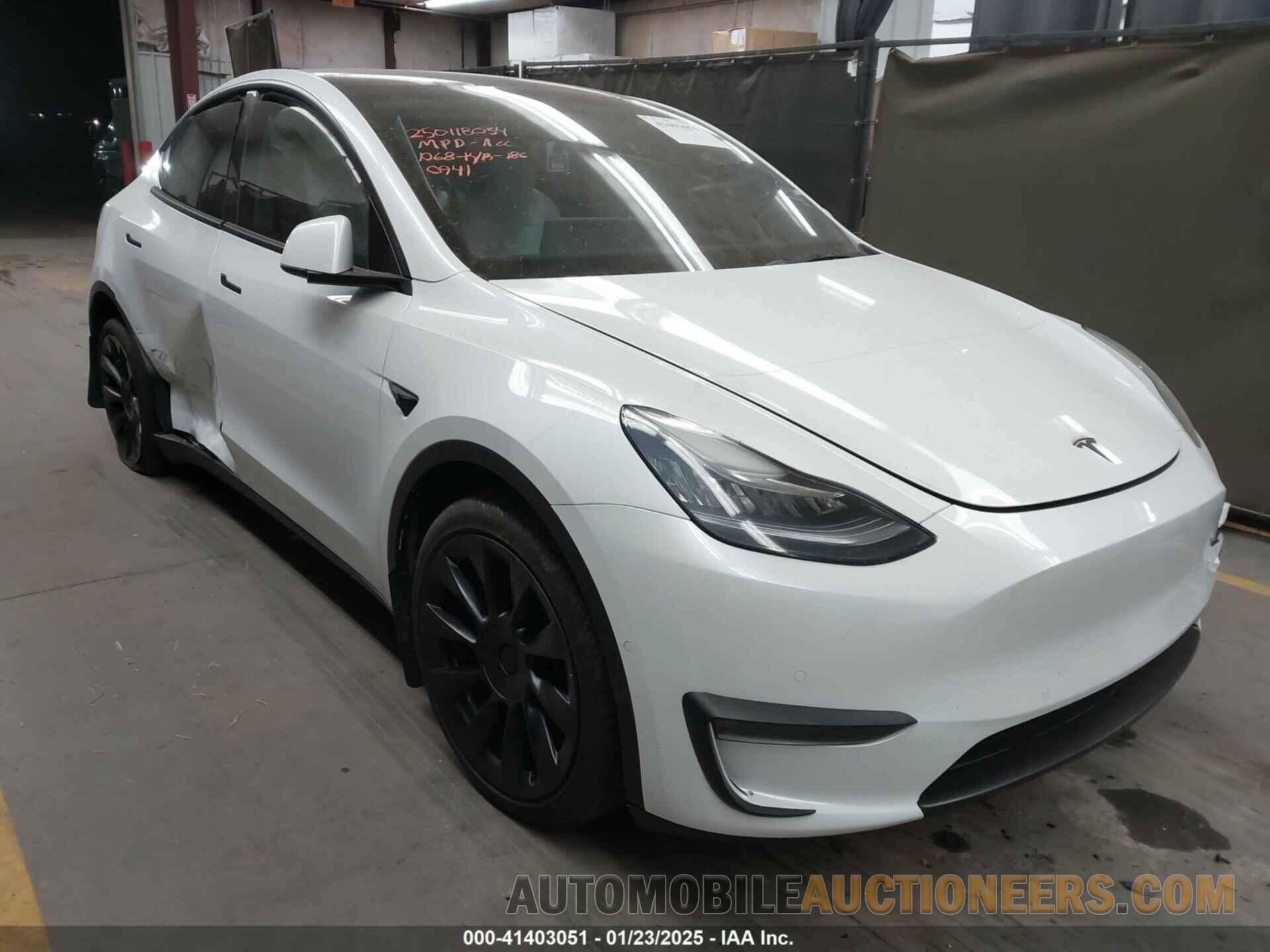 5YJYGDEE7MF240941 TESLA MODEL Y 2021