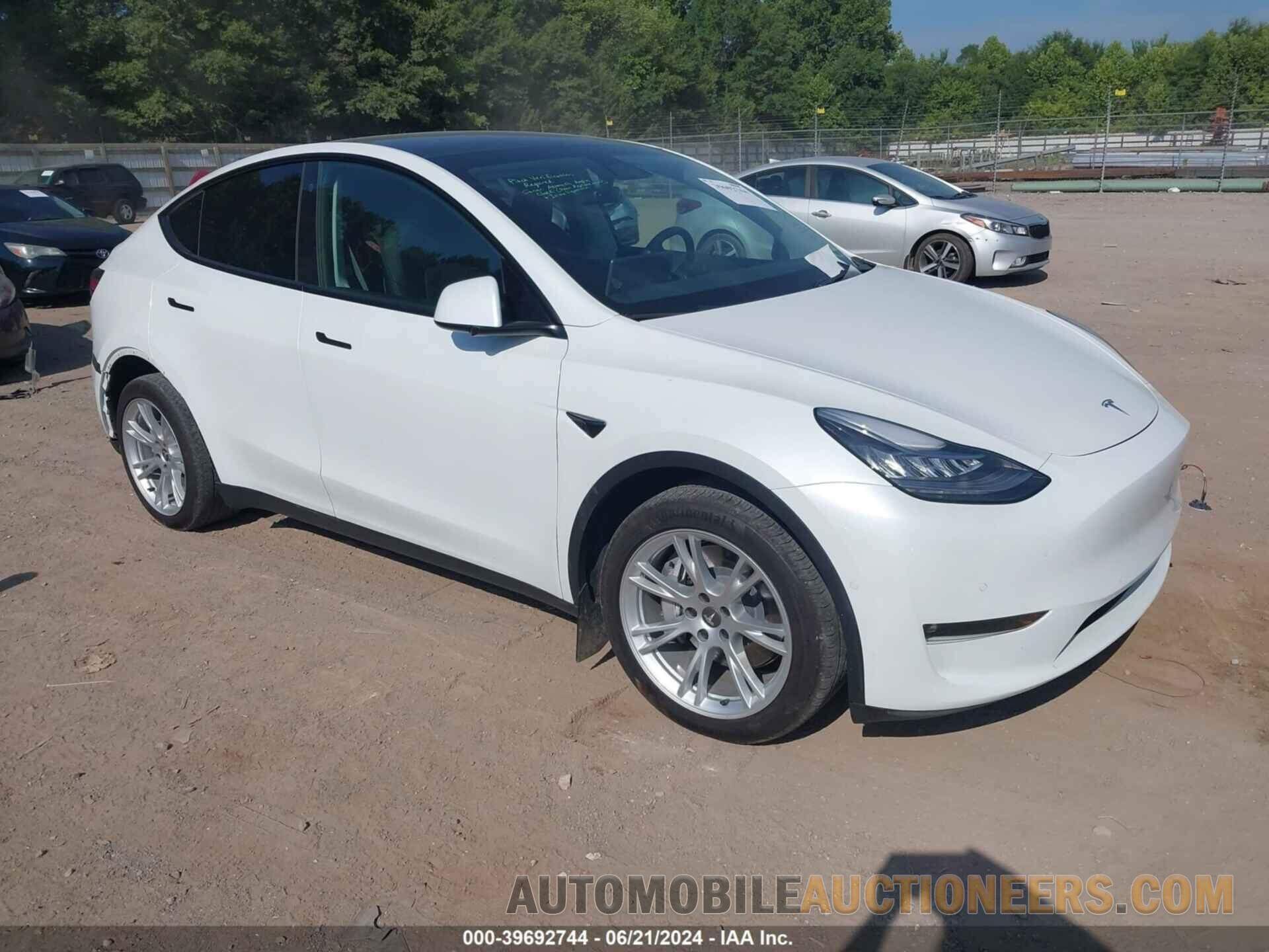 5YJYGDEE7MF262714 TESLA MODEL Y 2021