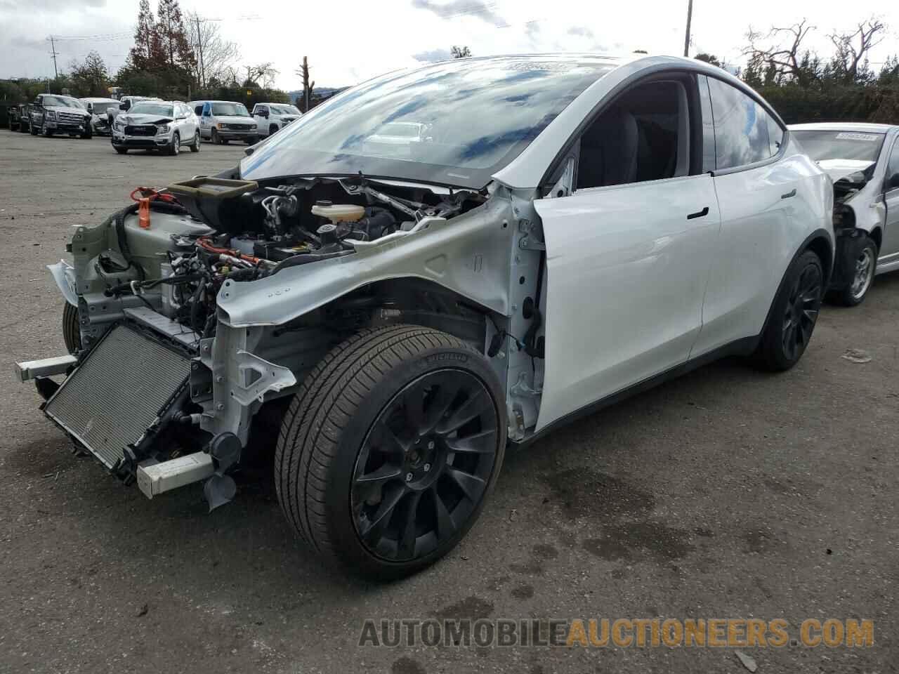 5YJYGDEE8LF022490 TESLA MODEL Y 2020