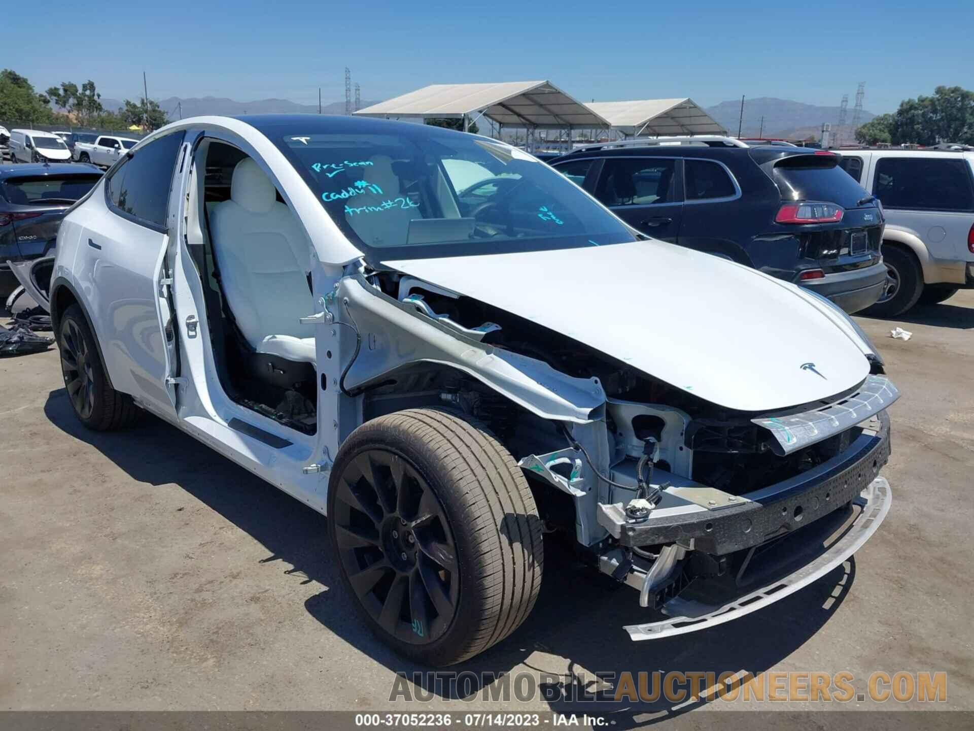 5YJYGDEE8LF023669 TESLA MODEL Y 2020