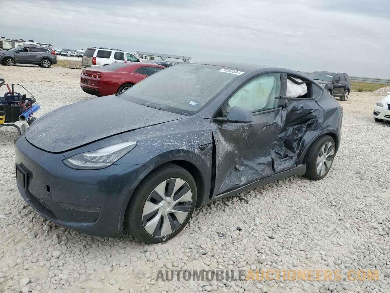 5YJYGDEE8LF025163 TESLA MODEL Y 2020