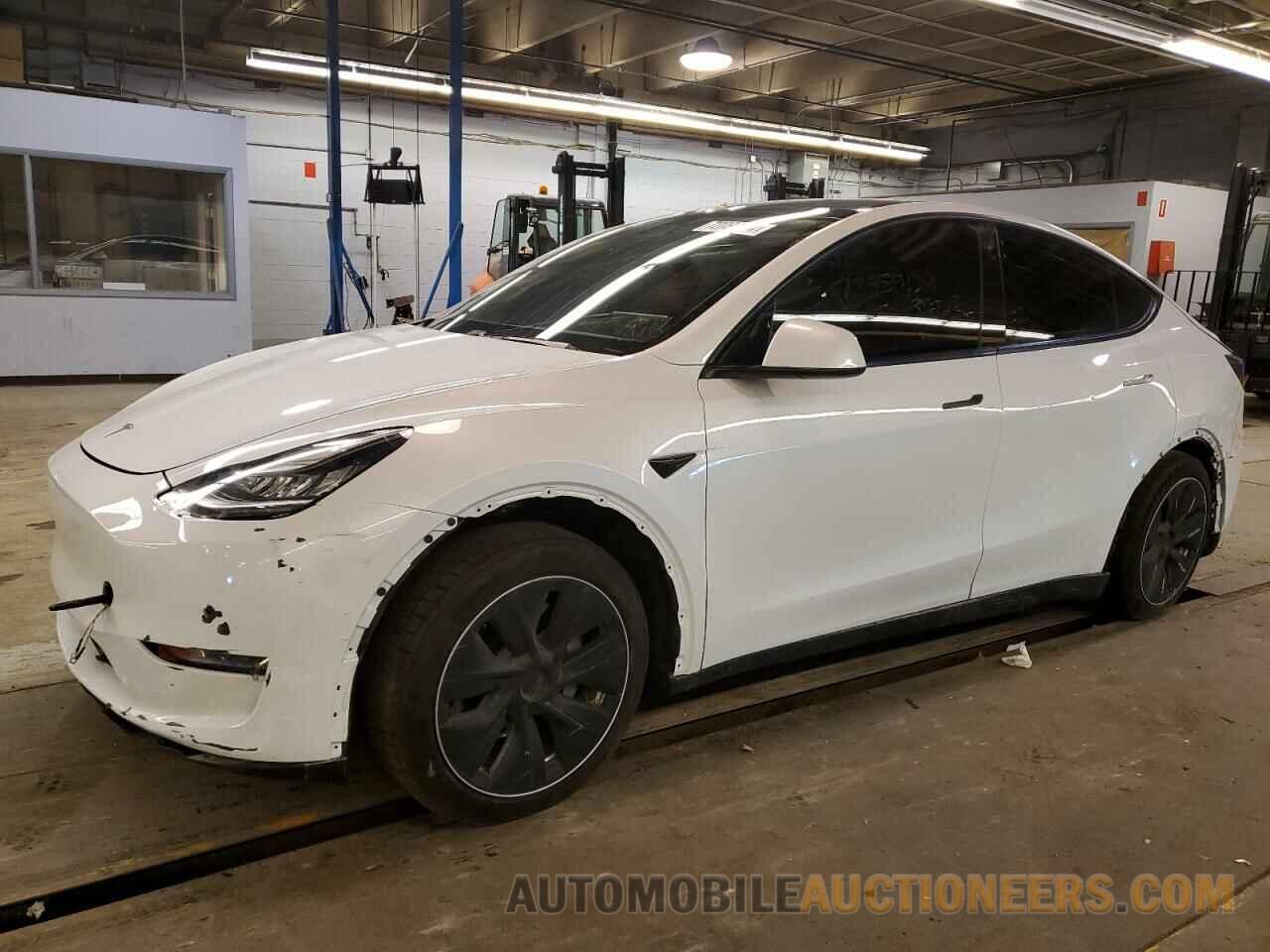 5YJYGDEE8LF035949 TESLA MODEL Y 2020