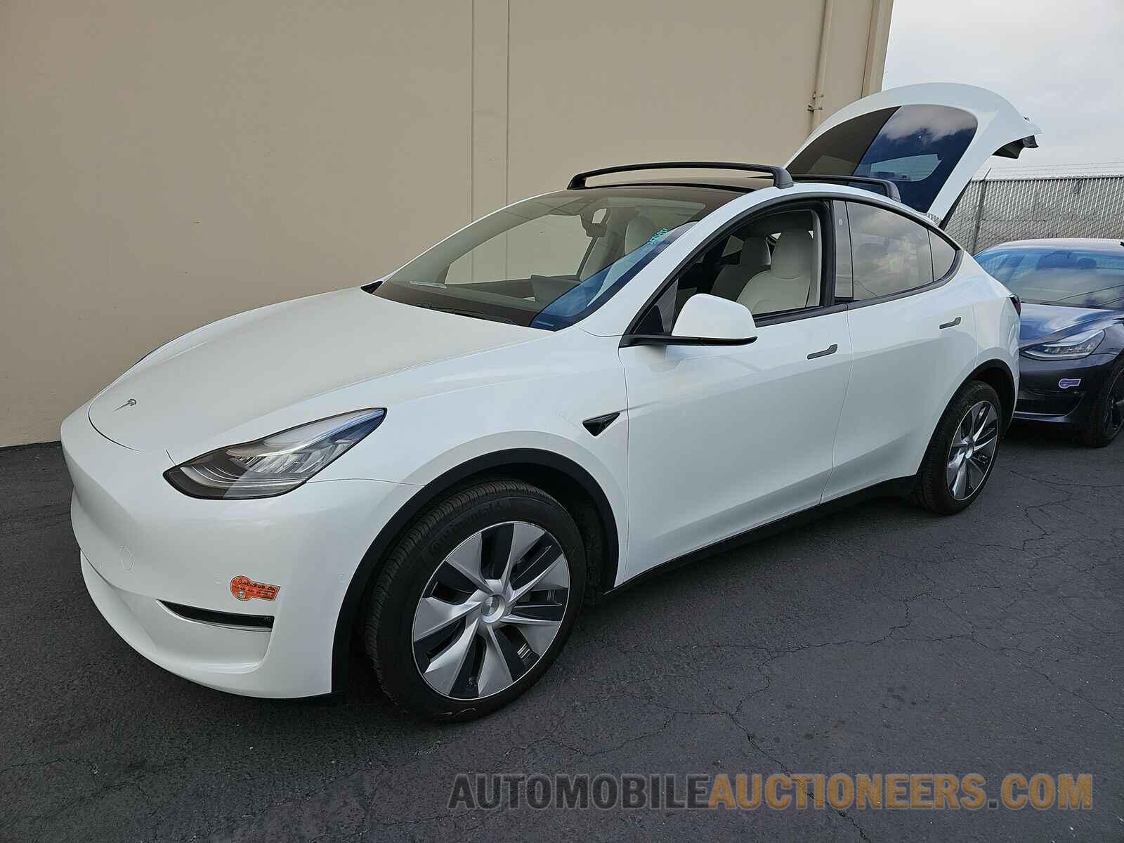 5YJYGDEE8LF039466 Tesla Mo 2020