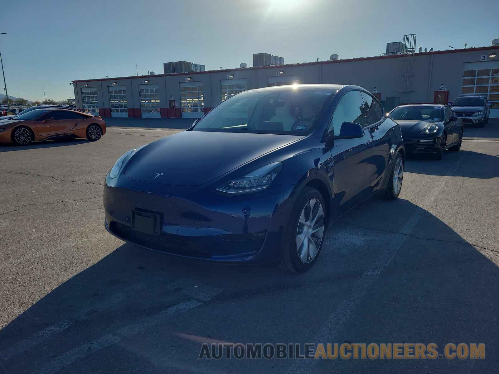 5YJYGDEE8LF042240 Tesla Mo 2020