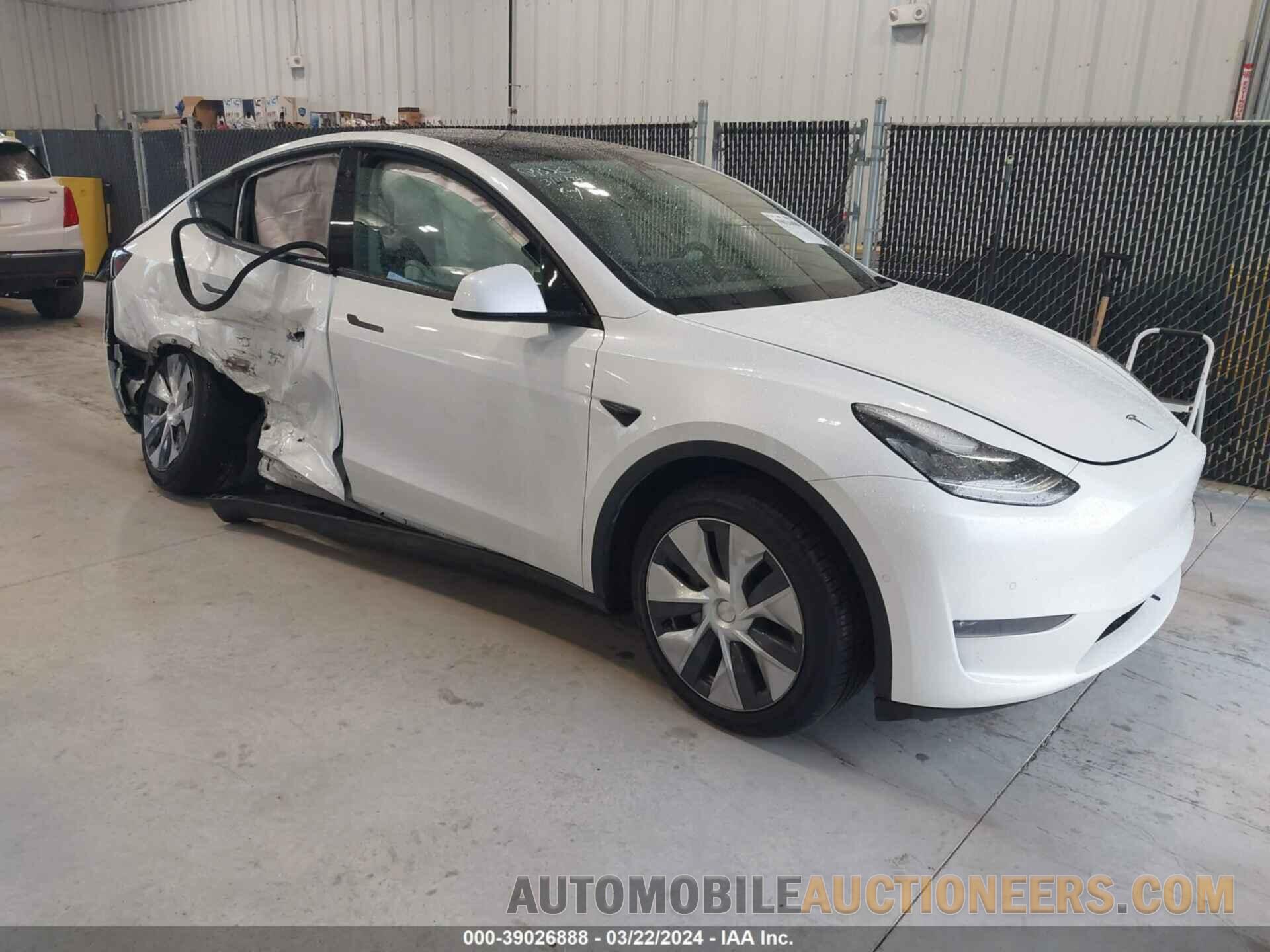 5YJYGDEE8LF054338 TESLA MODEL Y 2020