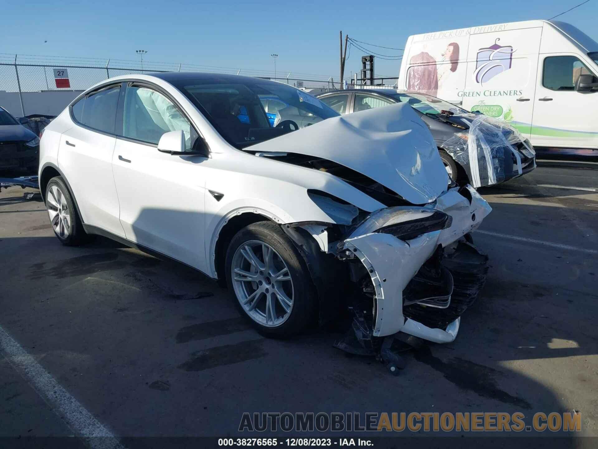 5YJYGDEE8MF066426 TESLA MODEL Y 2021