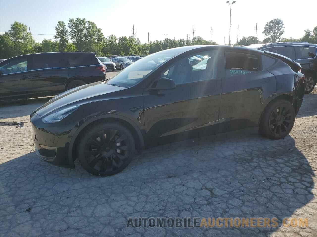 5YJYGDEE8MF067799 TESLA MODEL Y 2021