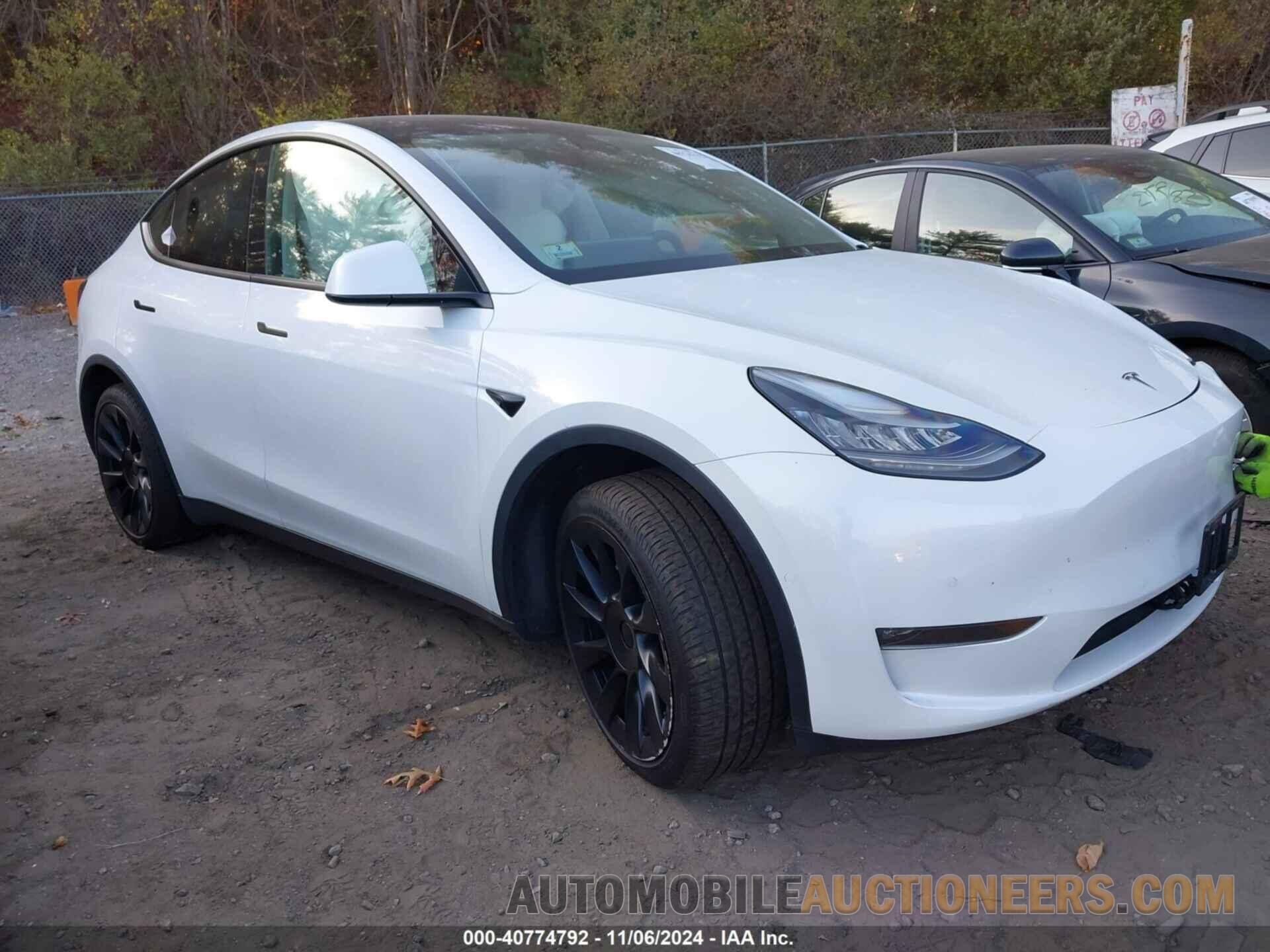 5YJYGDEE8MF075417 TESLA MODEL Y 2021