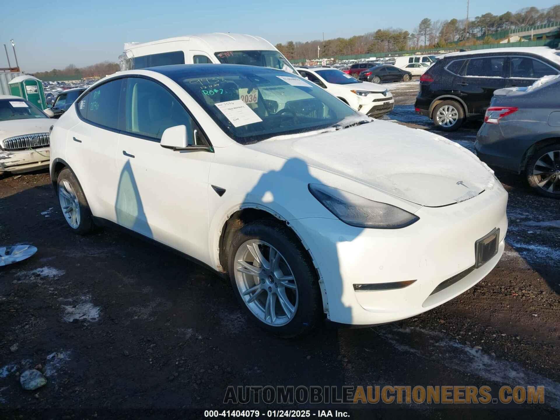 5YJYGDEE8MF077930 TESLA MODEL Y 2021