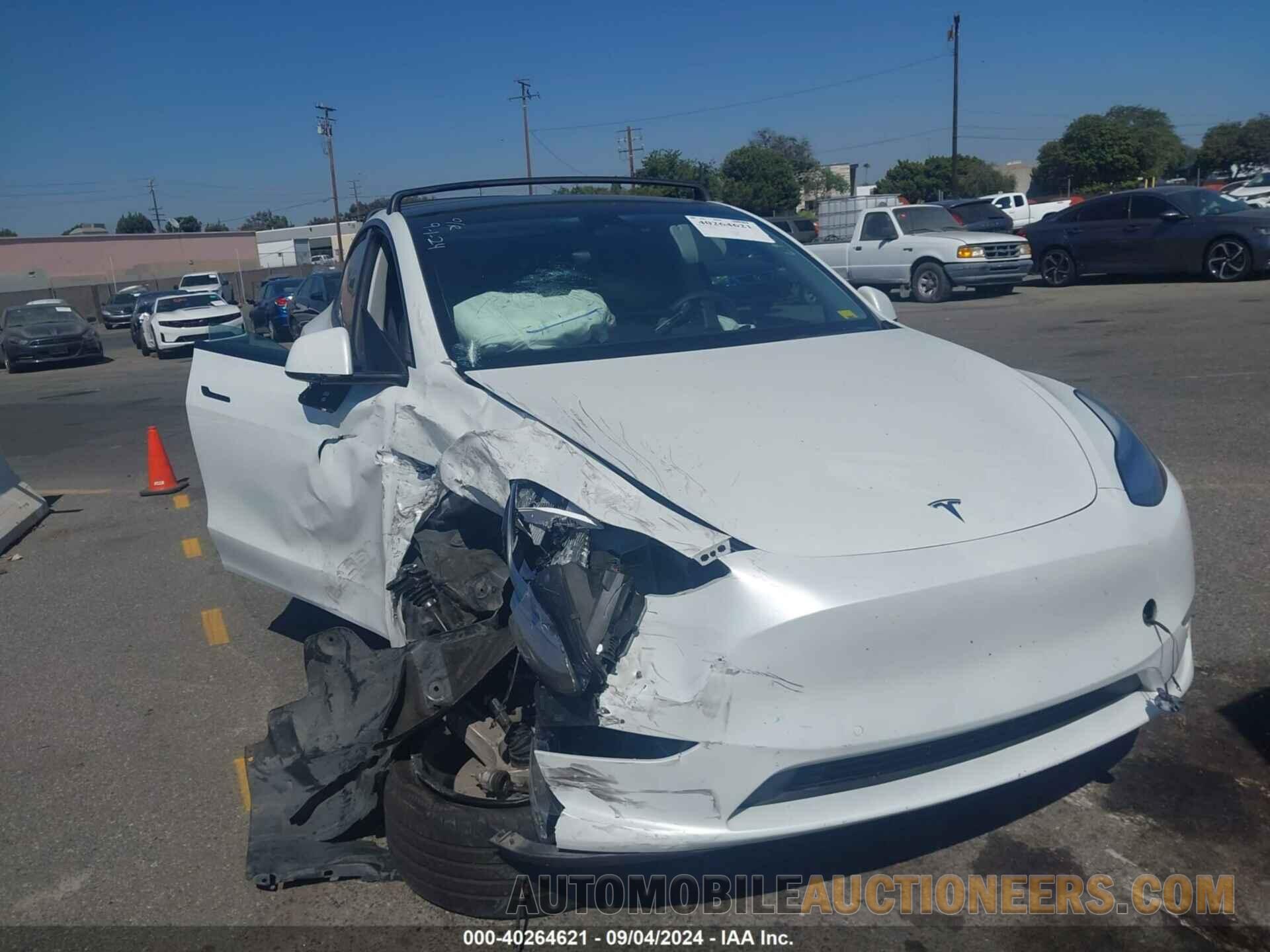 5YJYGDEE8MF095697 TESLA MODEL Y 2021