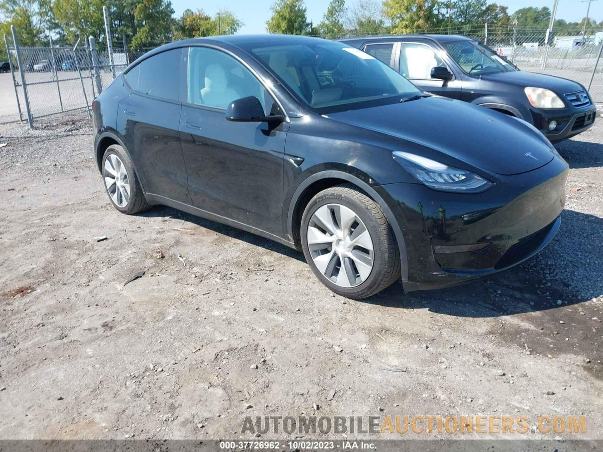 5YJYGDEE8MF108481 TESLA MODEL Y 2021