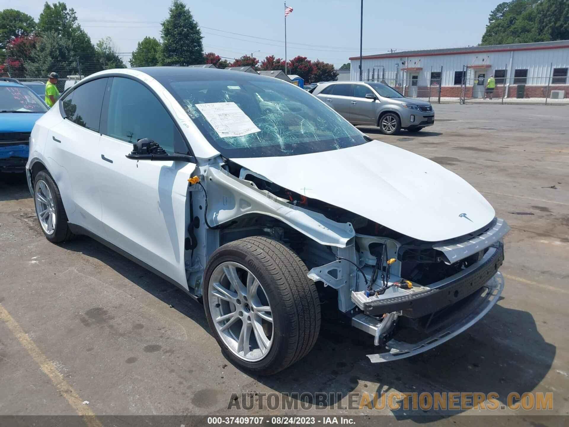 5YJYGDEE8MF109243 TESLA MODEL Y 2021