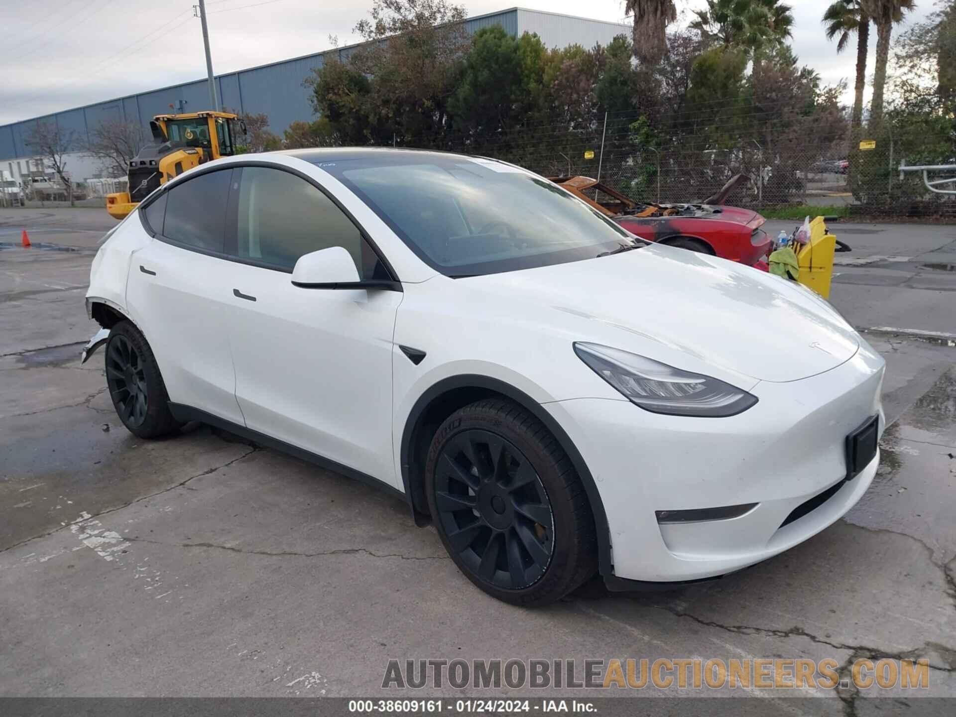 5YJYGDEE8MF115561 TESLA MODEL Y 2021