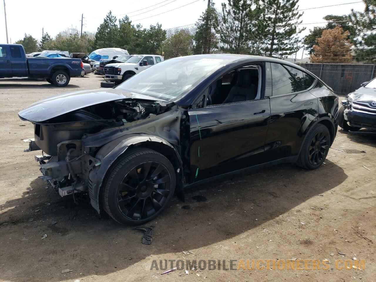 5YJYGDEE8MF143988 TESLA MODEL Y 2021