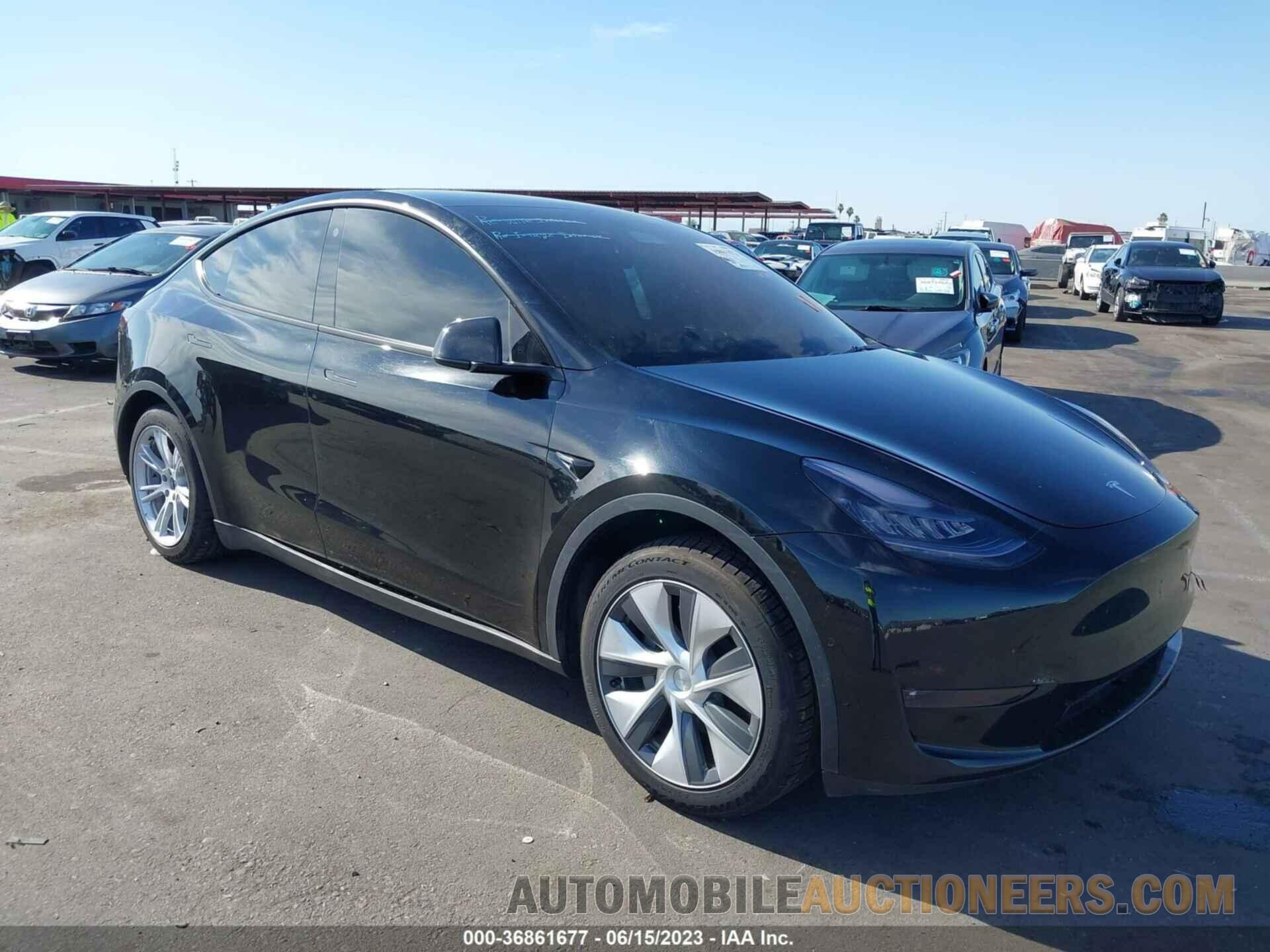 5YJYGDEE8MF148981 TESLA MODEL Y 2021