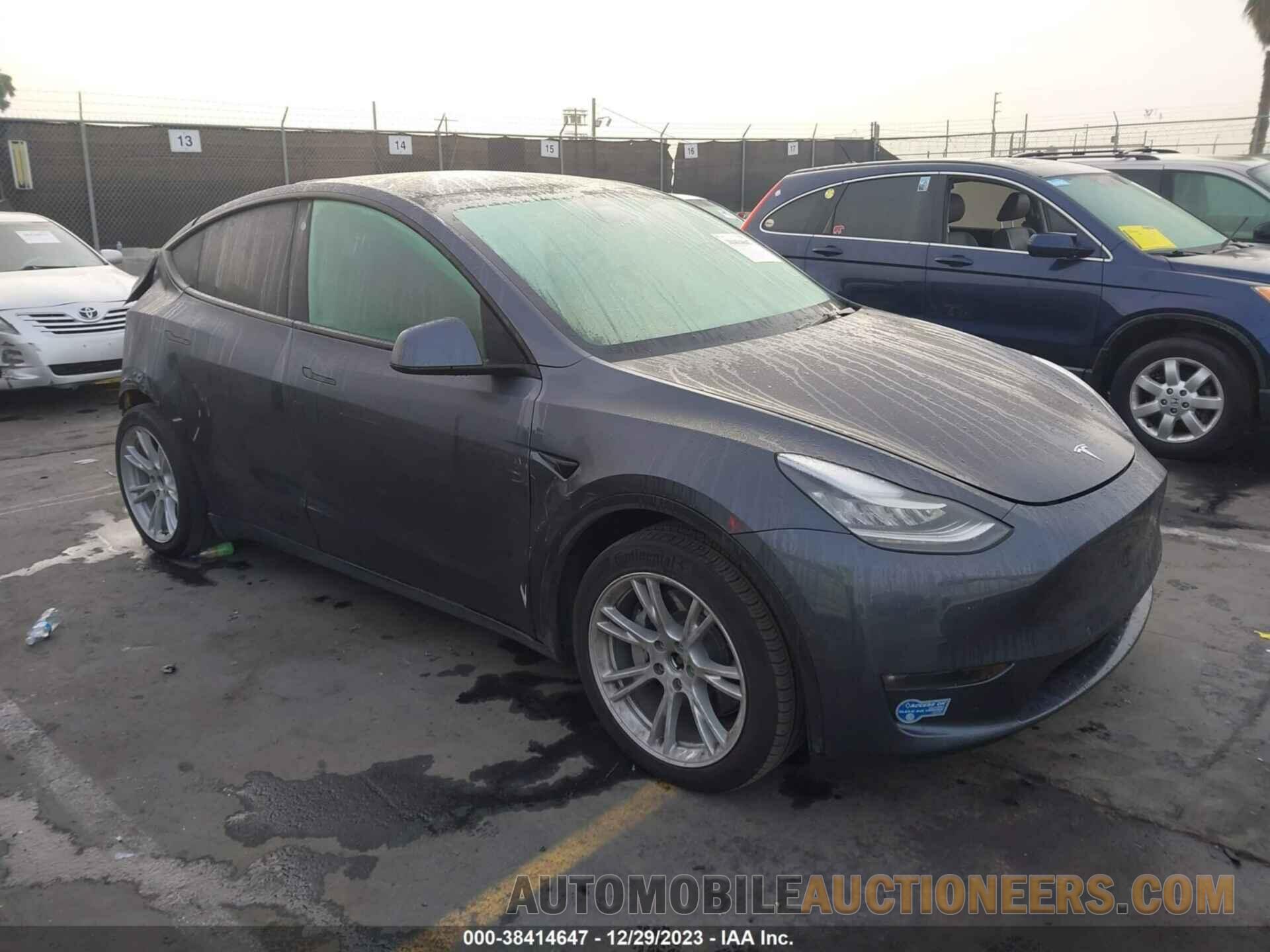 5YJYGDEE8MF153288 TESLA MODEL Y 2021