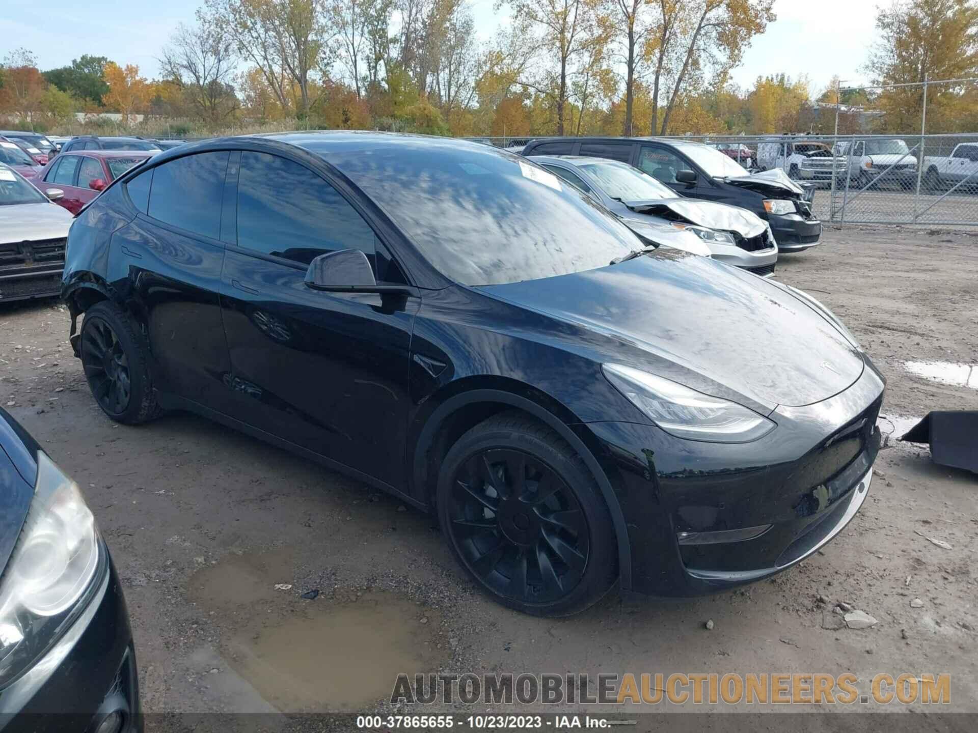 5YJYGDEE8MF173119 TESLA MODEL Y 2021