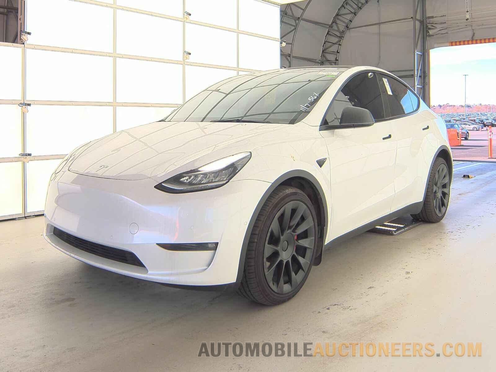 5YJYGDEE8MF228944 Tesla Mo 2021