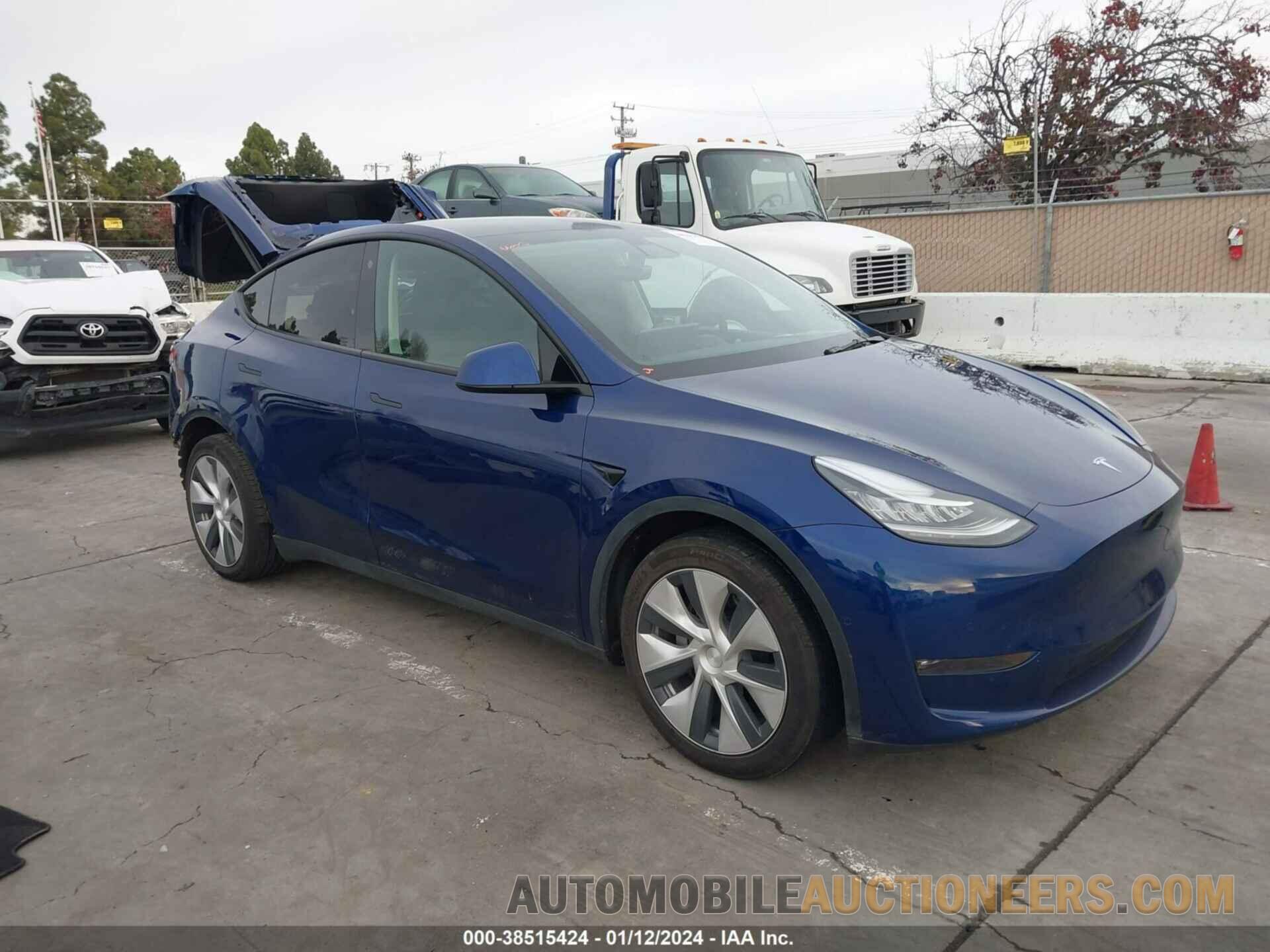 5YJYGDEE8MF241063 TESLA MODEL Y 2021