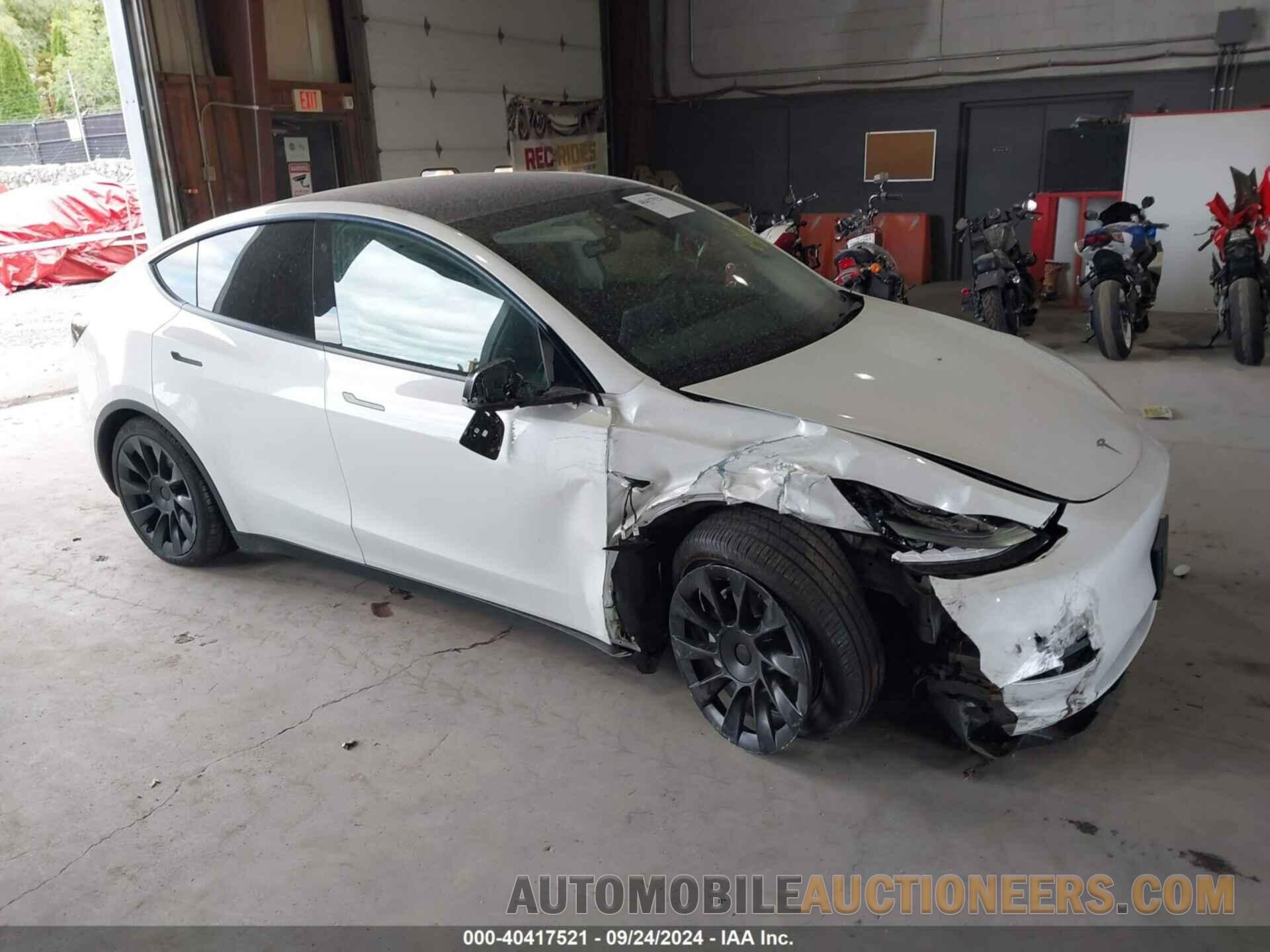 5YJYGDEE8MF246084 TESLA MODEL Y 2021