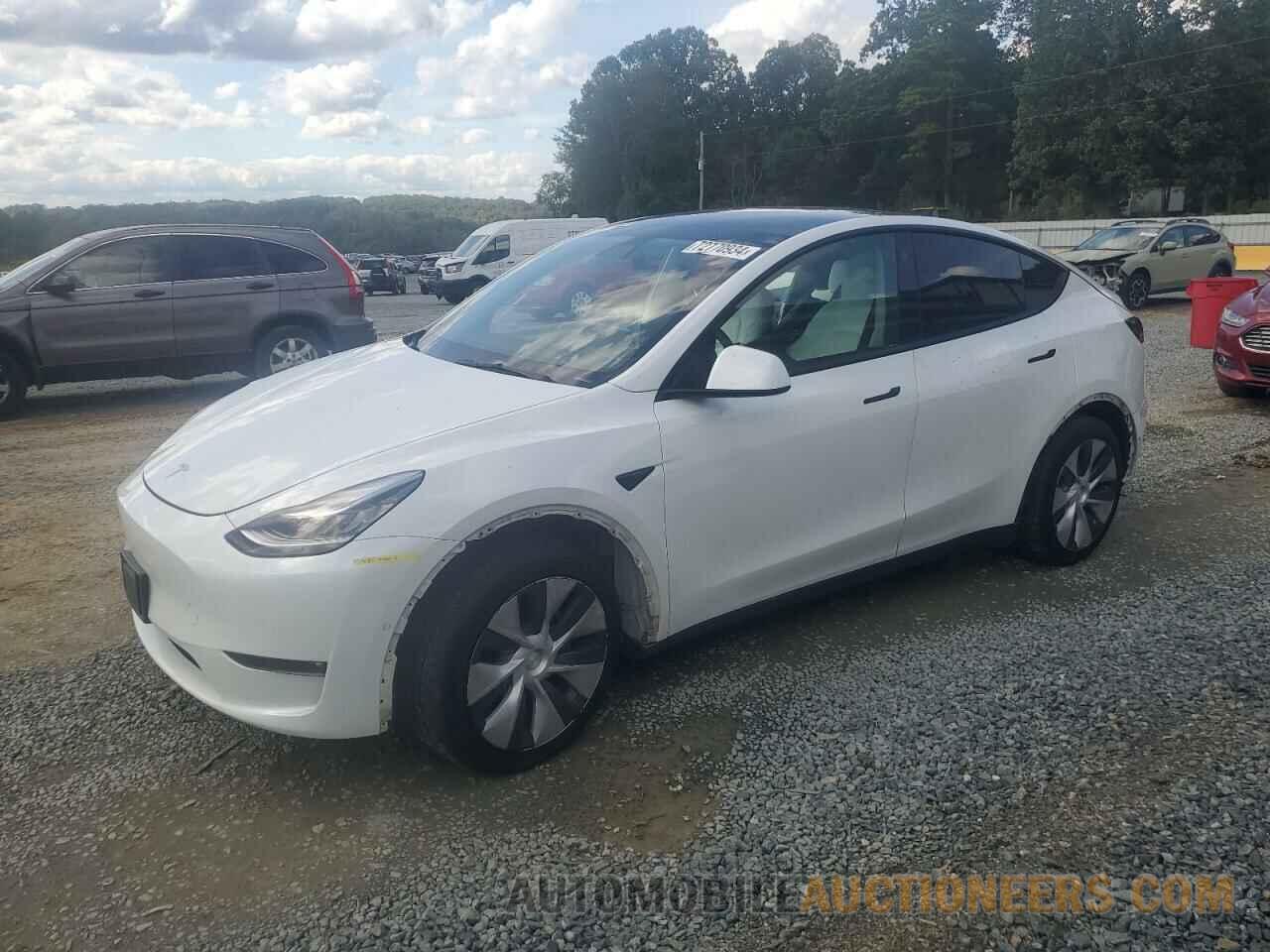 5YJYGDEE8MF256825 TESLA MODEL Y 2021