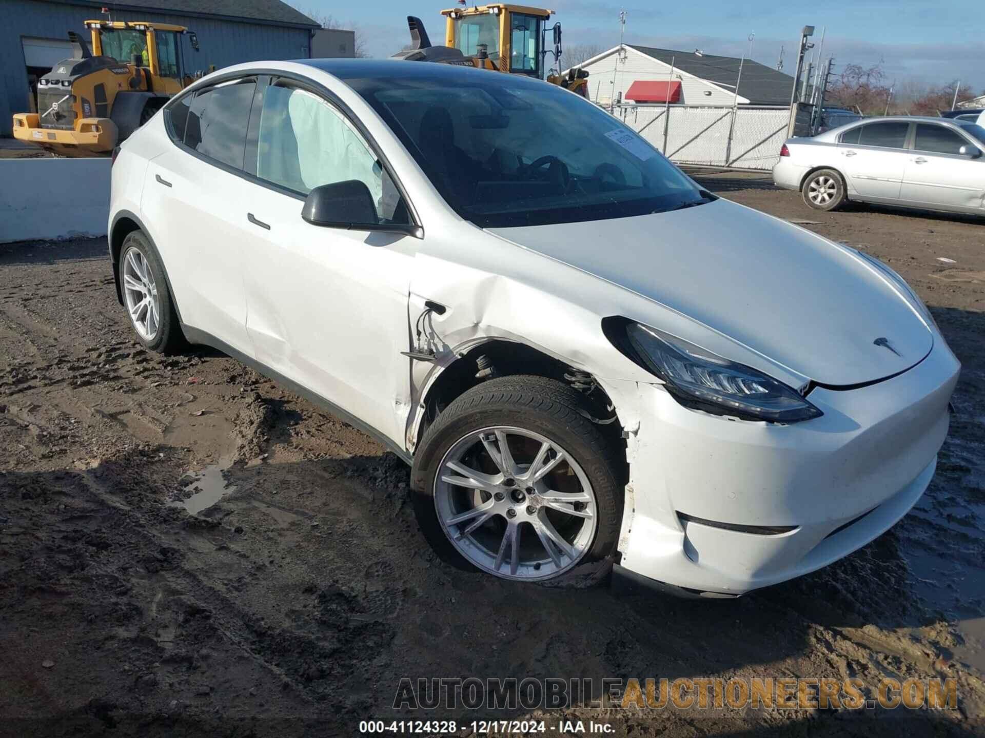 5YJYGDEE8MF263676 TESLA MODEL Y 2021