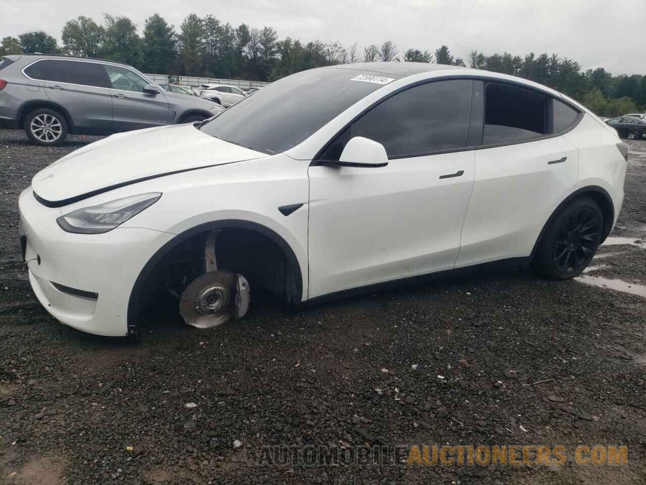 5YJYGDEE9LF008825 TESLA MODEL Y 2020