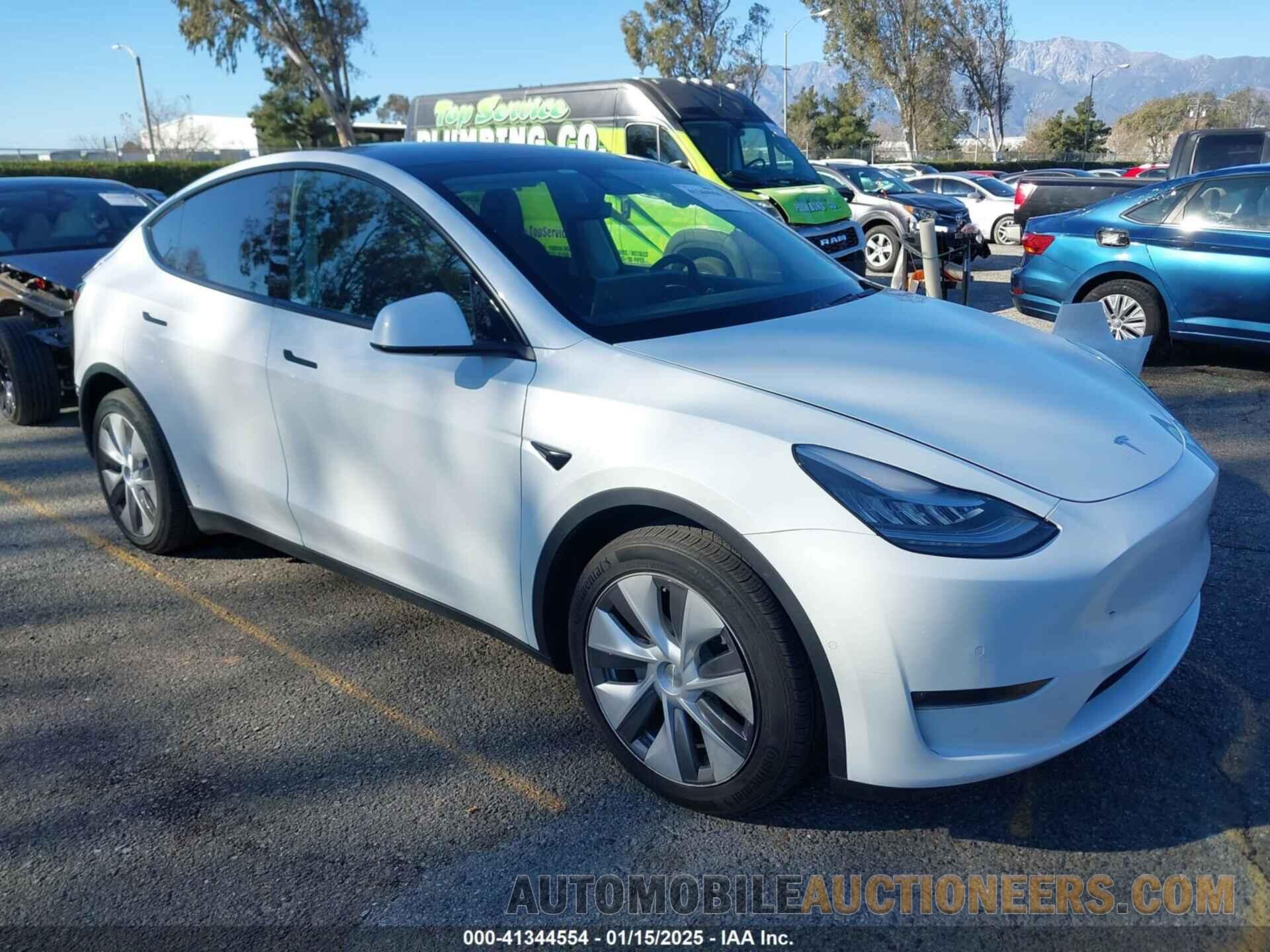 5YJYGDEE9LF013636 TESLA MODEL Y 2020