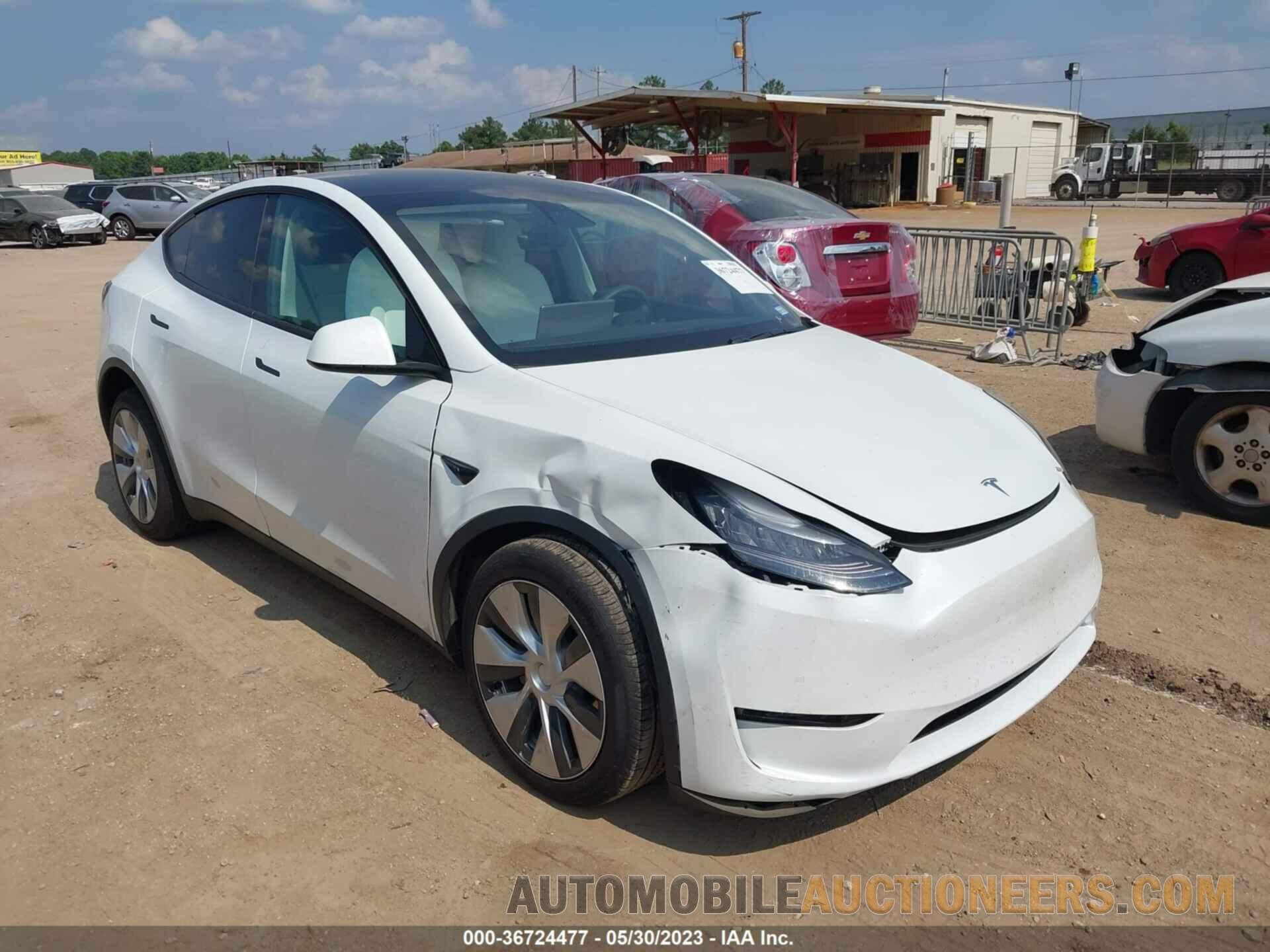 5YJYGDEE9LF027682 TESLA MODEL Y 2020