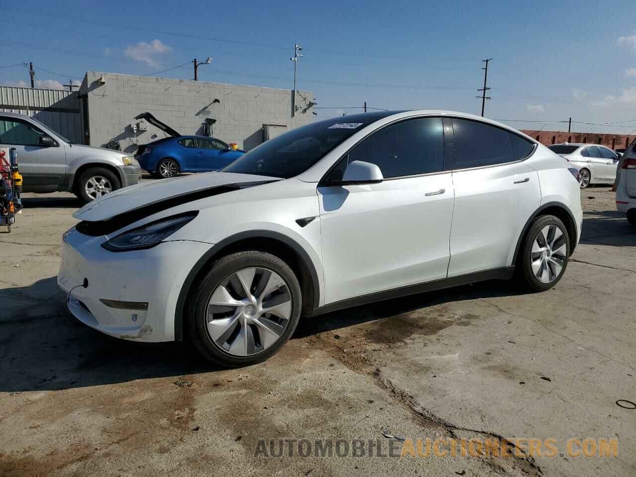 5YJYGDEE9LF028315 TESLA MODEL Y 2020