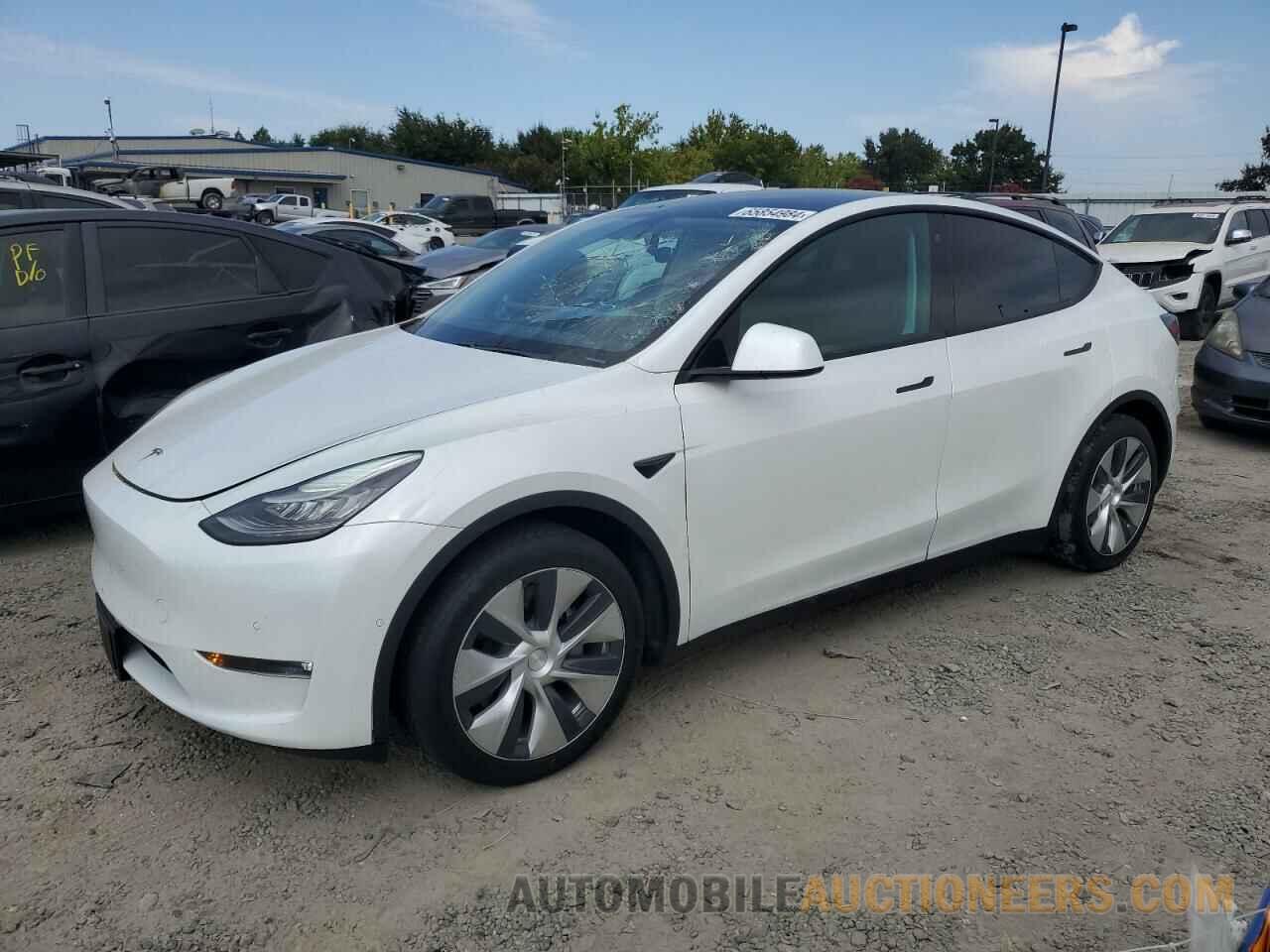 5YJYGDEE9LF030808 TESLA MODEL Y 2020