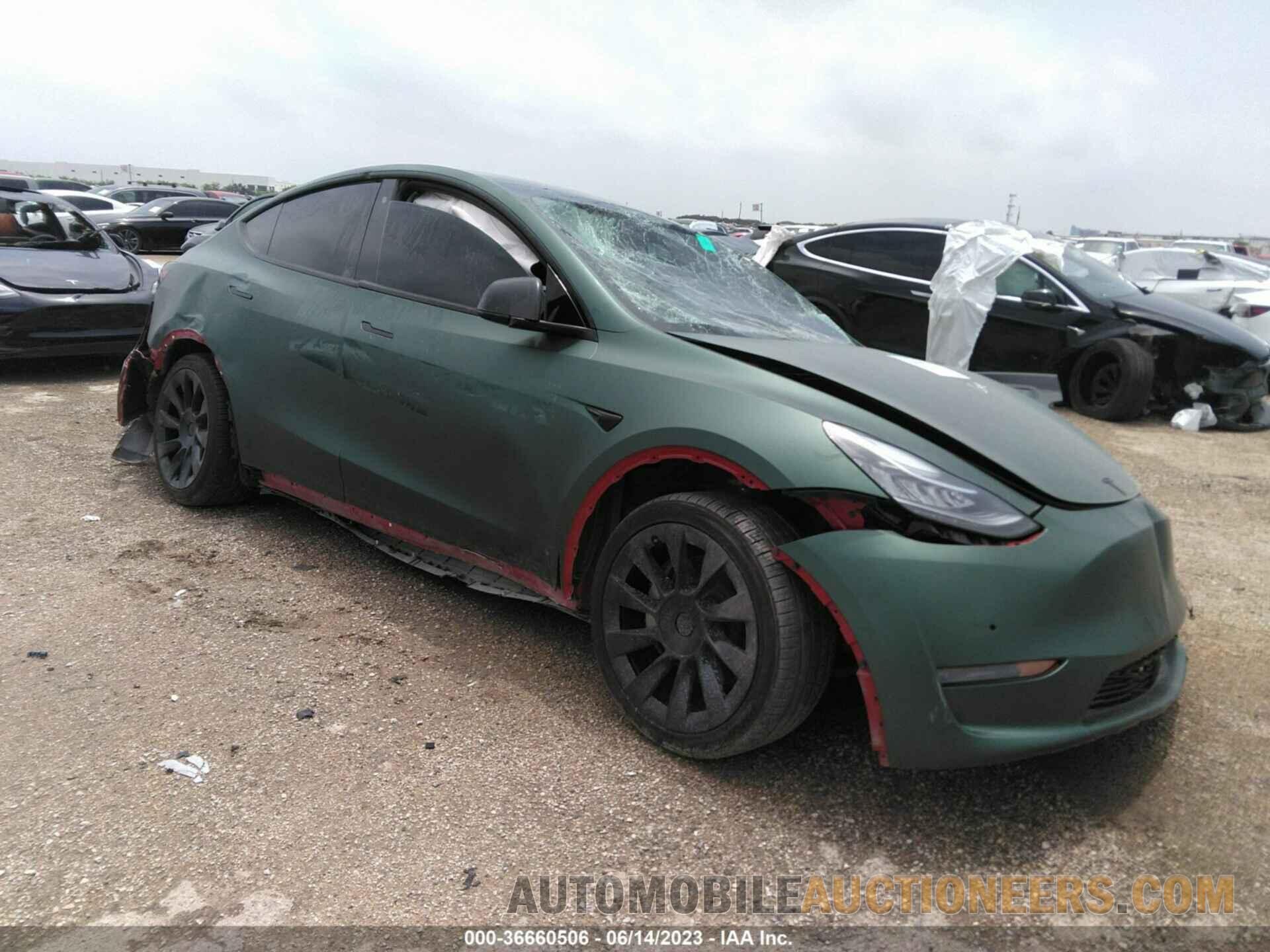 5YJYGDEE9LF045938 TESLA MODEL Y 2020