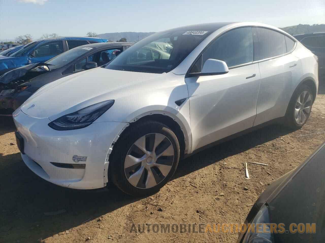 5YJYGDEE9LF055451 TESLA MODEL Y 2020