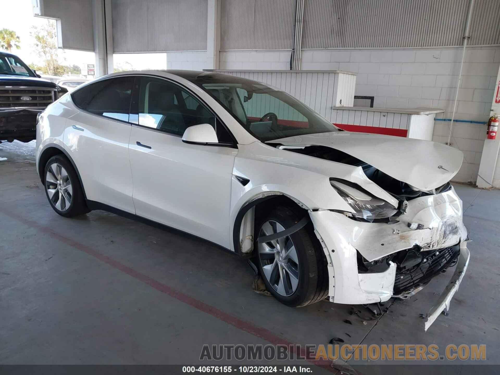 5YJYGDEE9LF055692 TESLA MODEL Y 2020