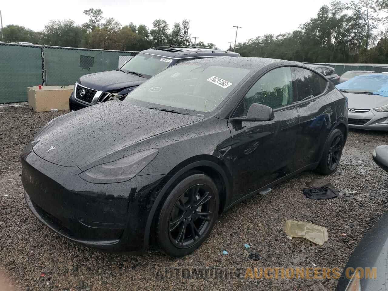 5YJYGDEE9MF064877 TESLA MODEL Y 2021