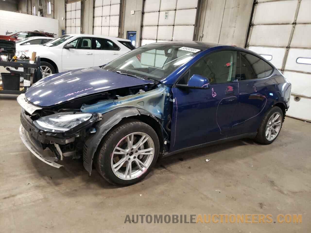 5YJYGDEE9MF075619 TESLA MODEL Y 2021