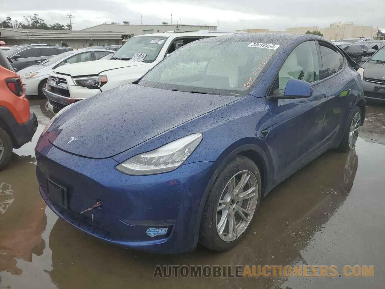 5YJYGDEE9MF075989 TESLA MODEL Y 2021