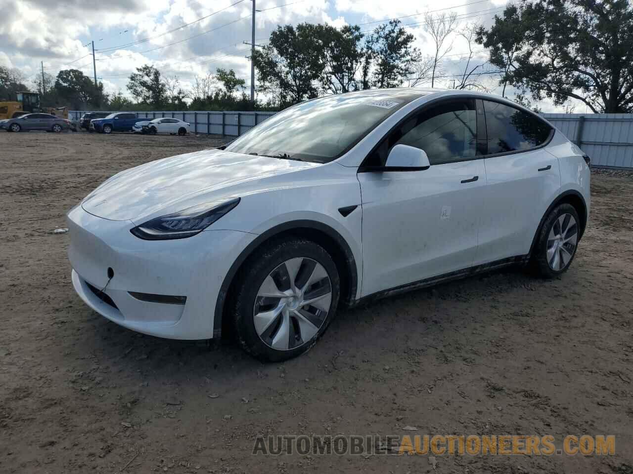 5YJYGDEE9MF077726 TESLA MODEL Y 2021