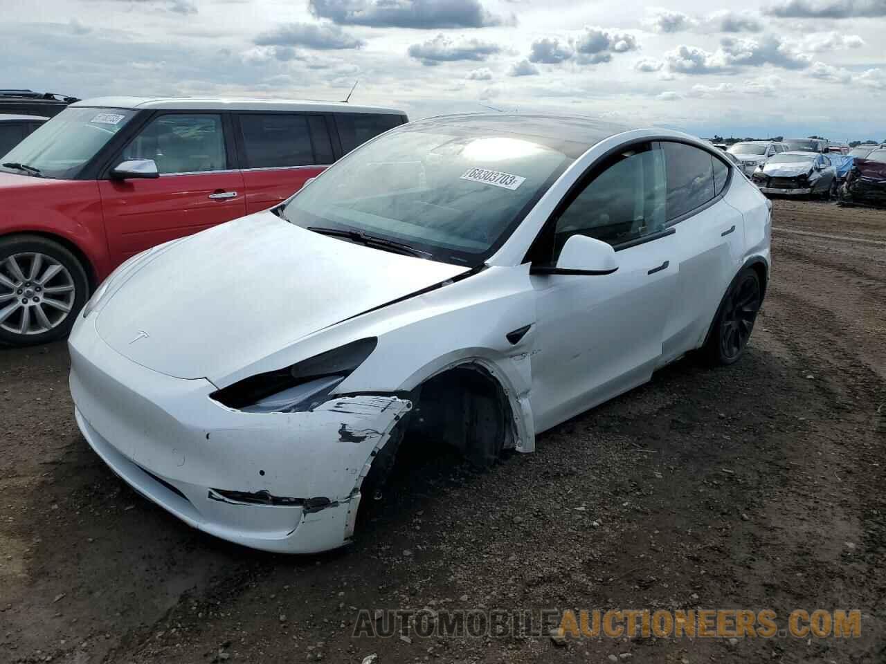 5YJYGDEE9MF084739 TESLA MODEL Y 2021