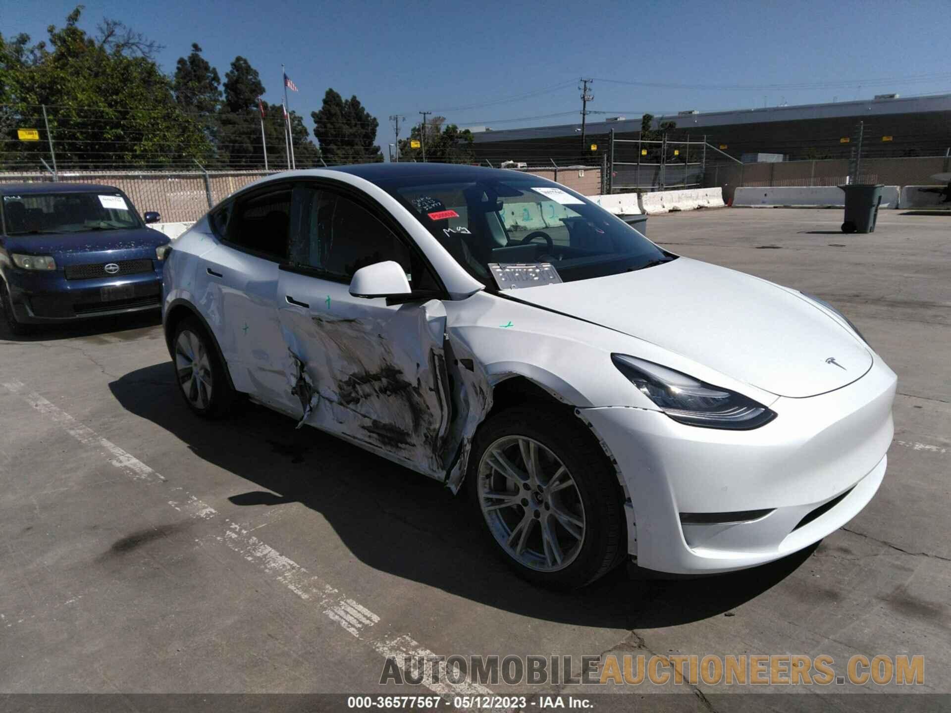 5YJYGDEE9MF094669 TESLA MODEL Y 2021