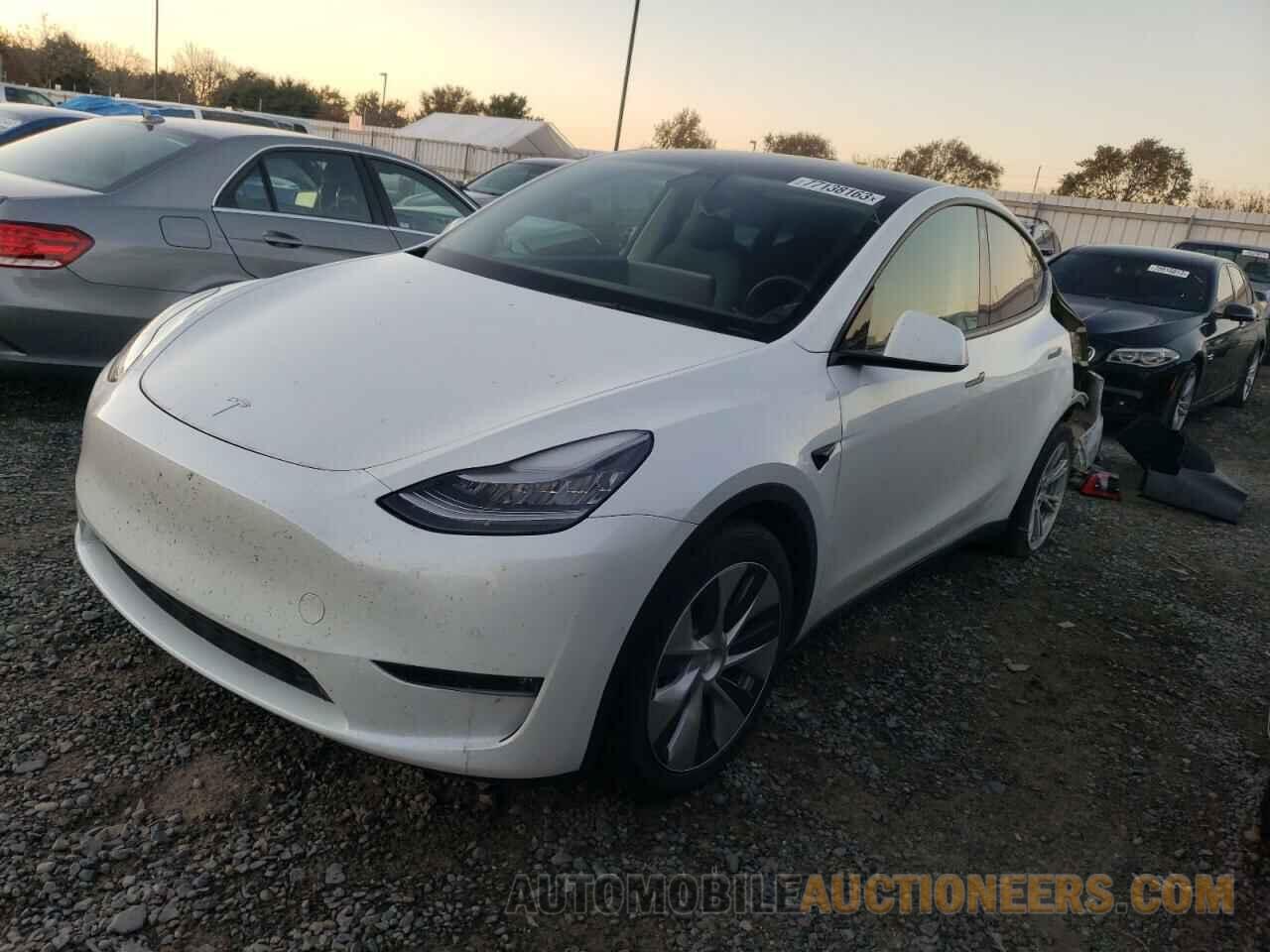 5YJYGDEE9MF095059 TESLA MODEL Y 2021