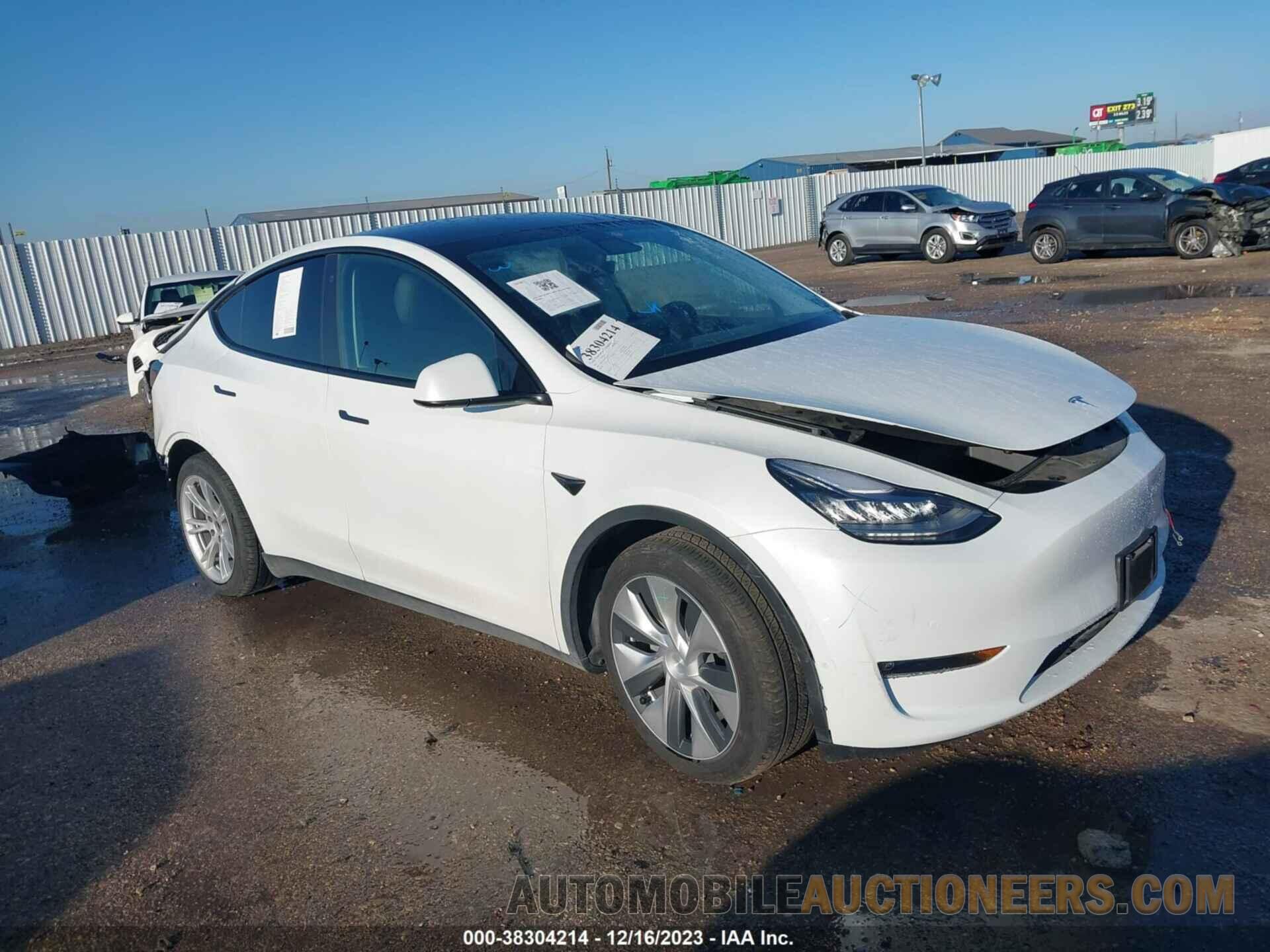 5YJYGDEE9MF095207 TESLA MODEL Y 2021