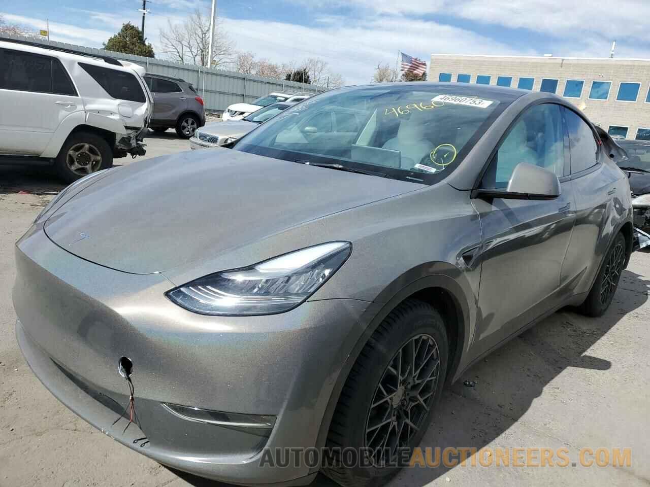 5YJYGDEE9MF099094 TESLA MODEL Y 2021